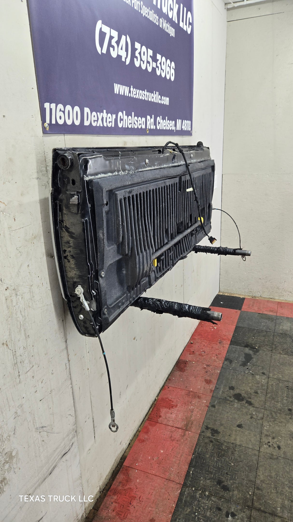 2008-2016 Ford Super Duty Platinum Tailgate F250 F350 F450 F550 W/Step