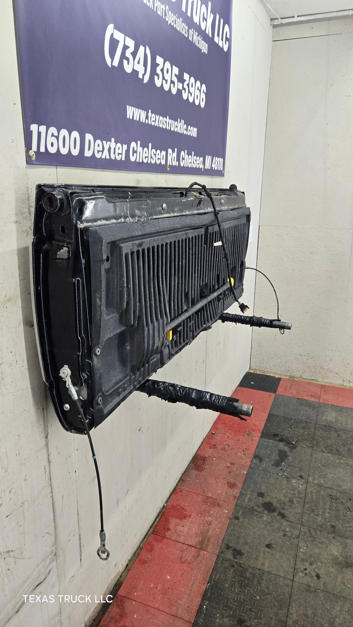 2008-2016 Ford Super Duty Platinum Tailgate F250 F350 F450 F550 W/Step