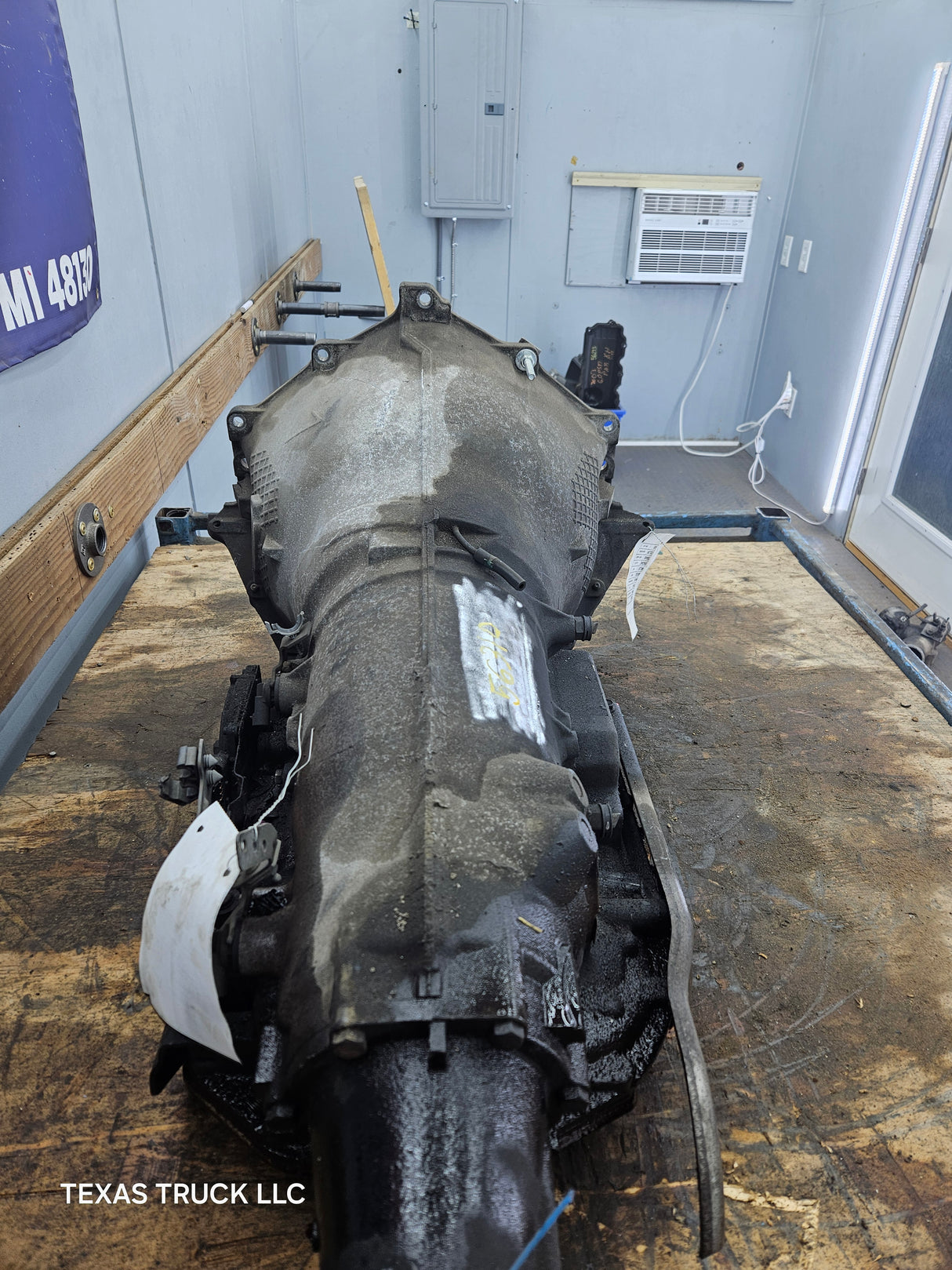 2000-2006 Chevrolet GMC 6.0L 4L80E 2wd 191K Miles AUTOMATIC TRANSMISSION 2500HD 3500HD