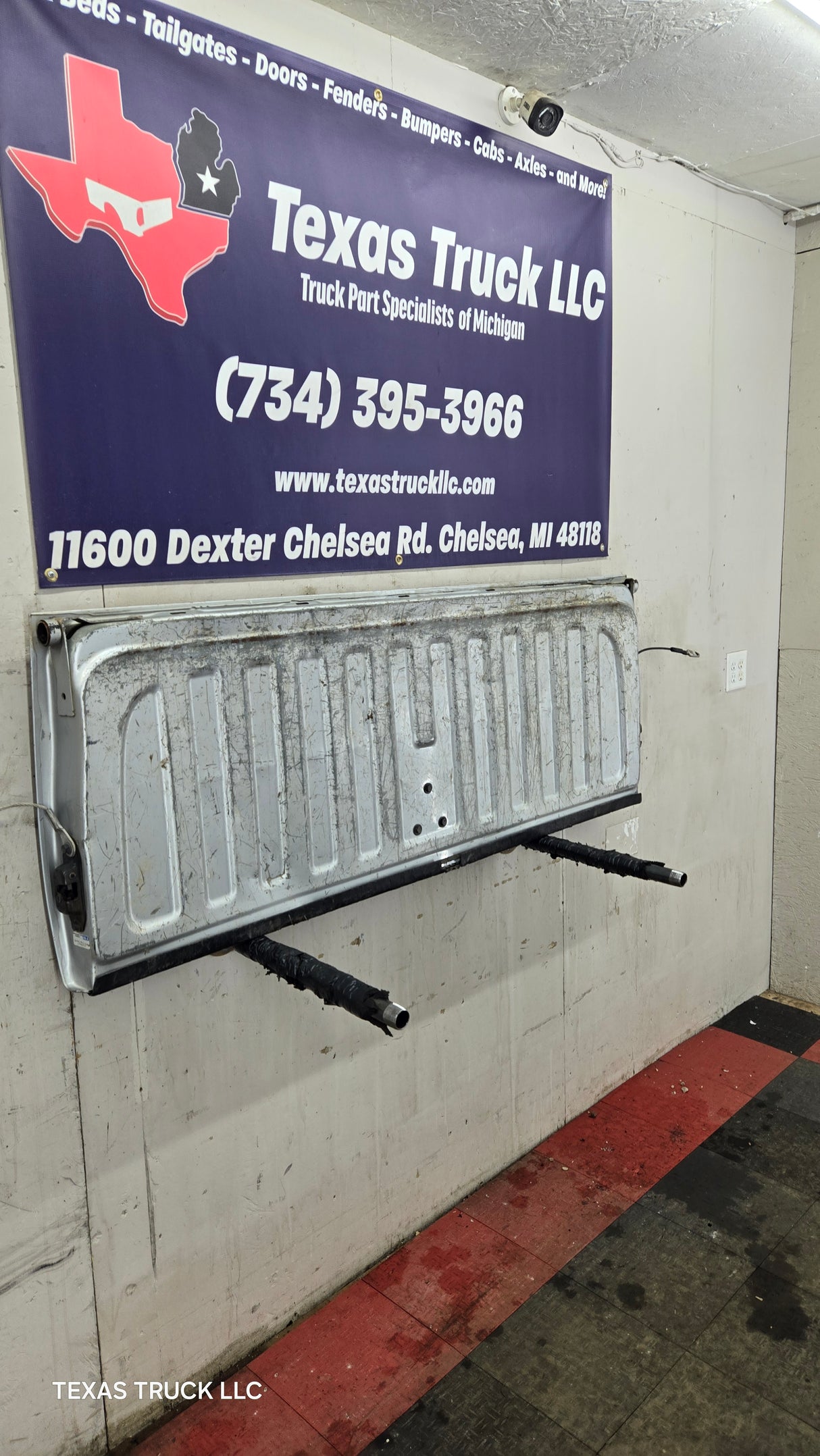 2007-2013 Chevrolet Silverado / GMC Sierra 1500 2500 3500 HD Tailgate