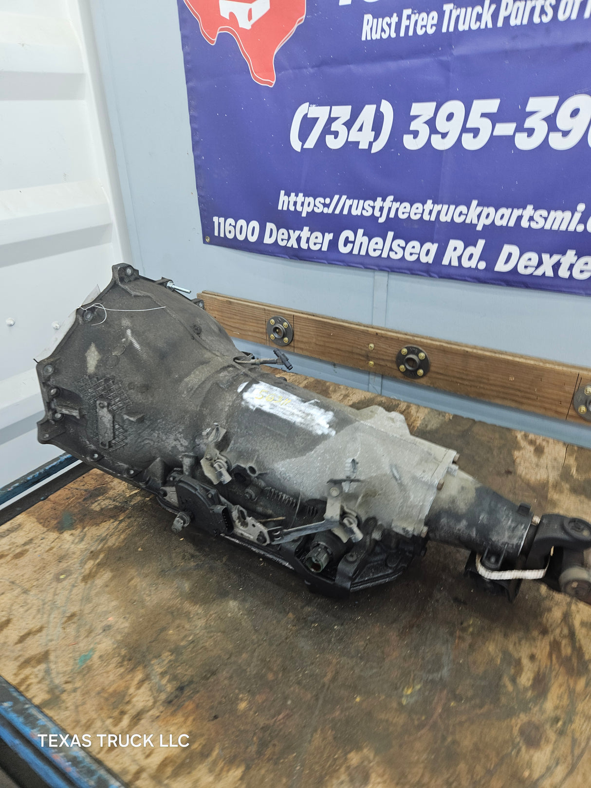 2000-2006 Chevrolet GMC 6.0L 4L80E 2wd 182K Miles AUTOMATIC TRANSMISSION 2500HD 3500HD