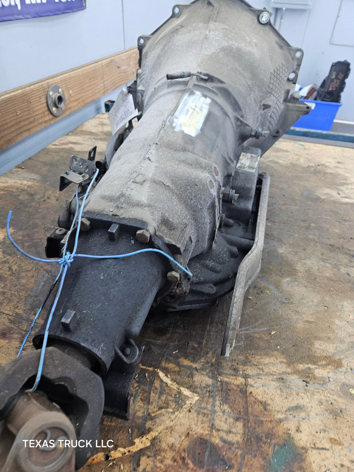 2000-2006 Chevrolet GMC 6.0L 4L80E 2wd 210K Miles AUTOMATIC TRANSMISSION 2500HD 3500HD