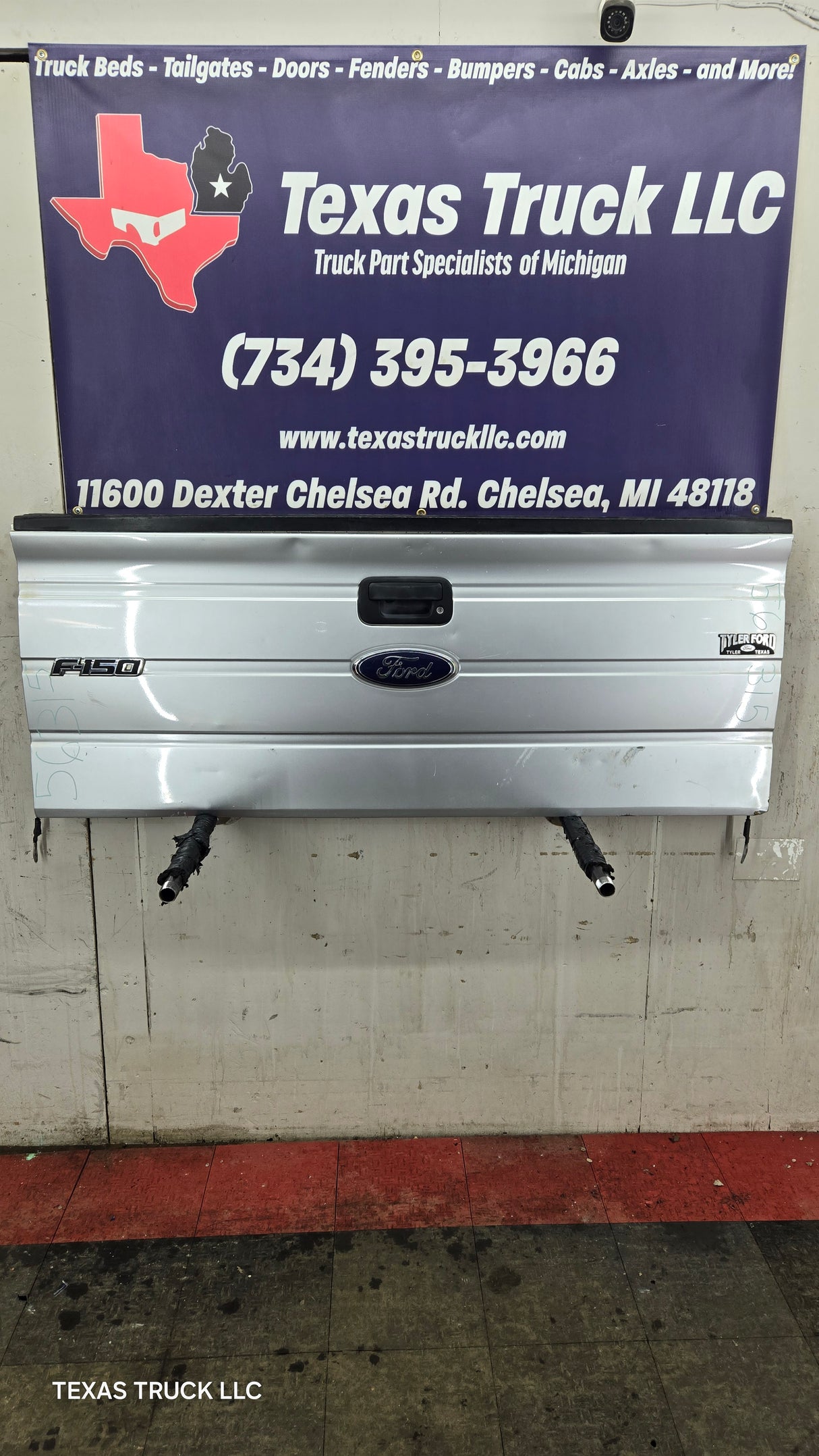 2009-2014 Ford F150 Tailgate