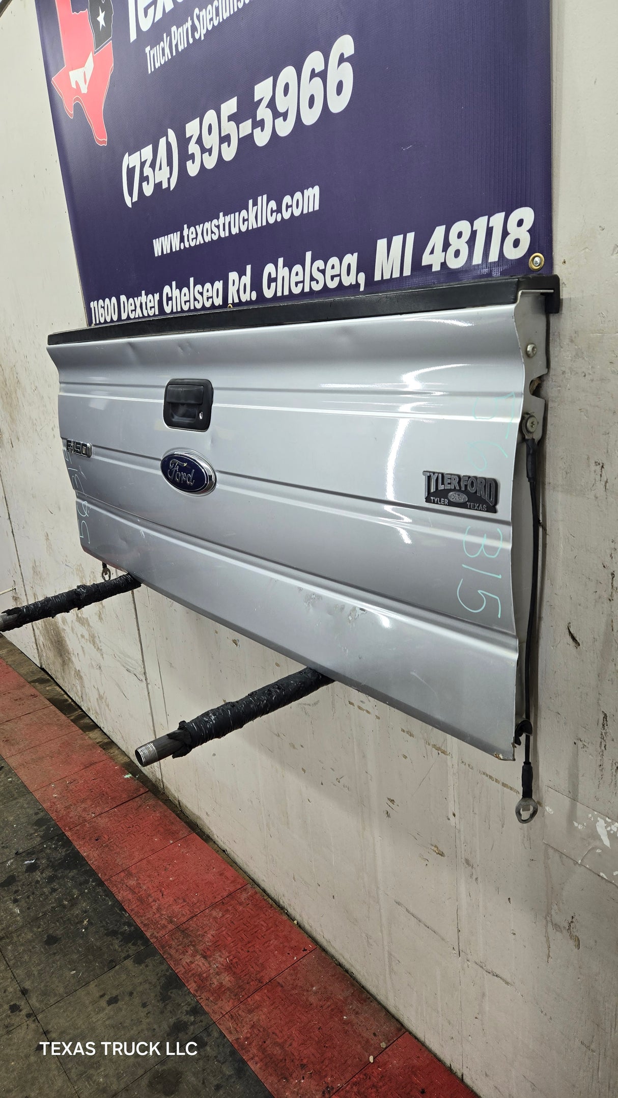 2009-2014 Ford F150 Tailgate