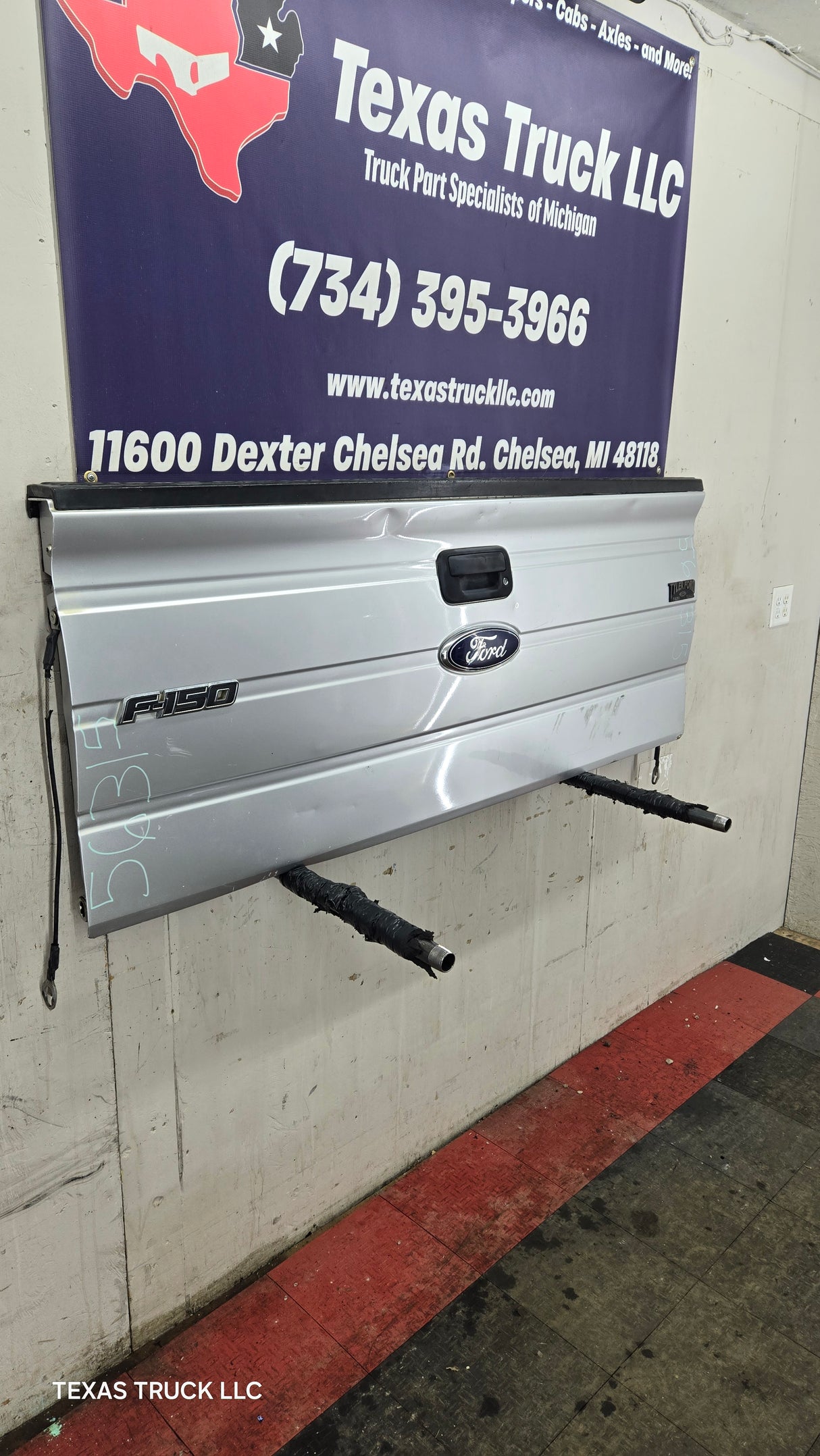 2009-2014 Ford F150 Tailgate