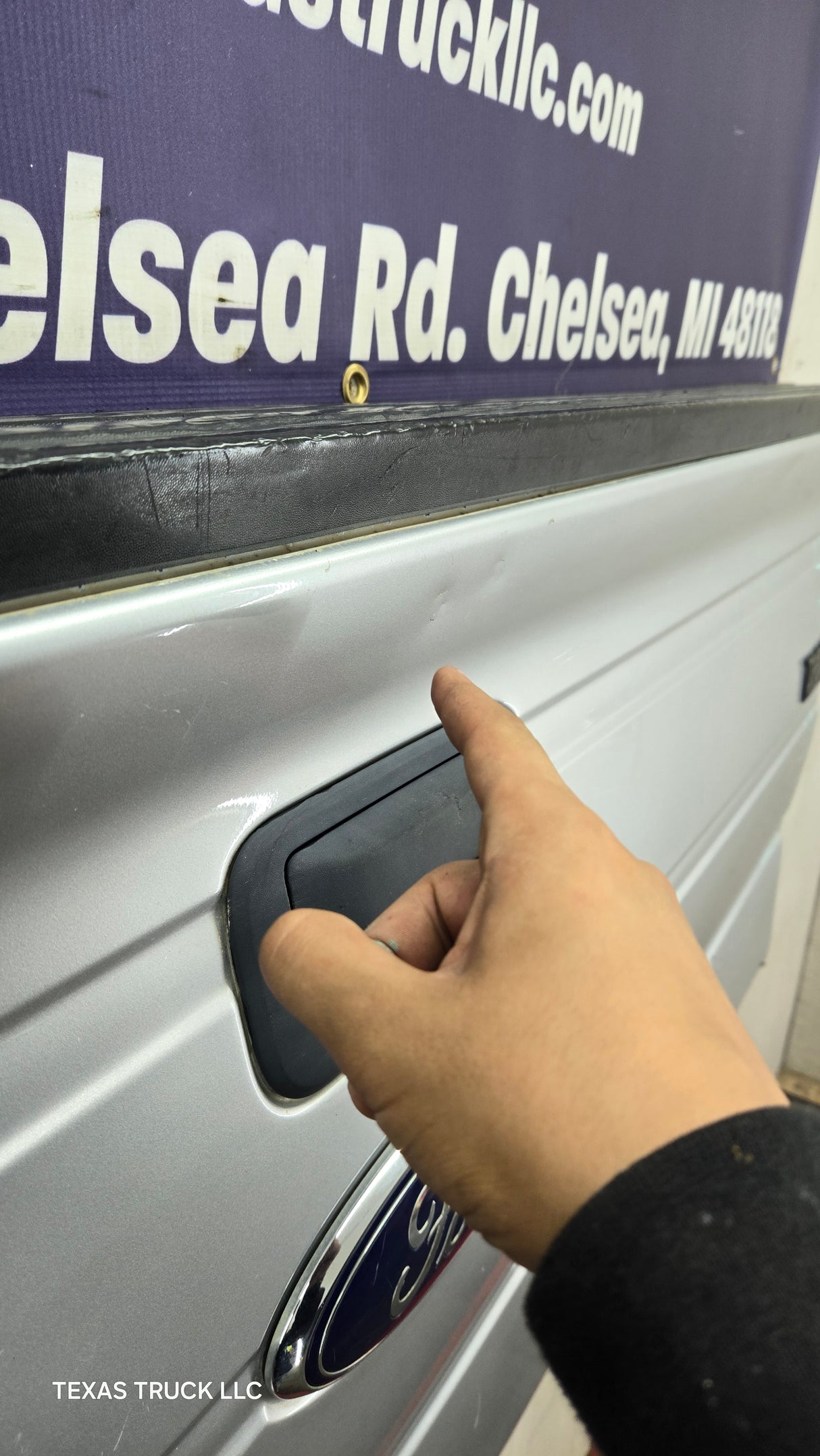 2009-2014 Ford F150 Tailgate