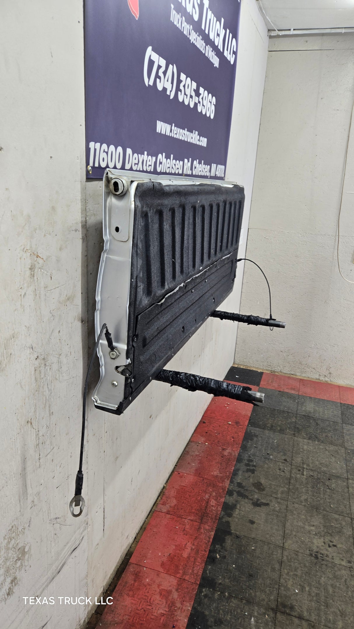 2009-2014 Ford F150 Tailgate