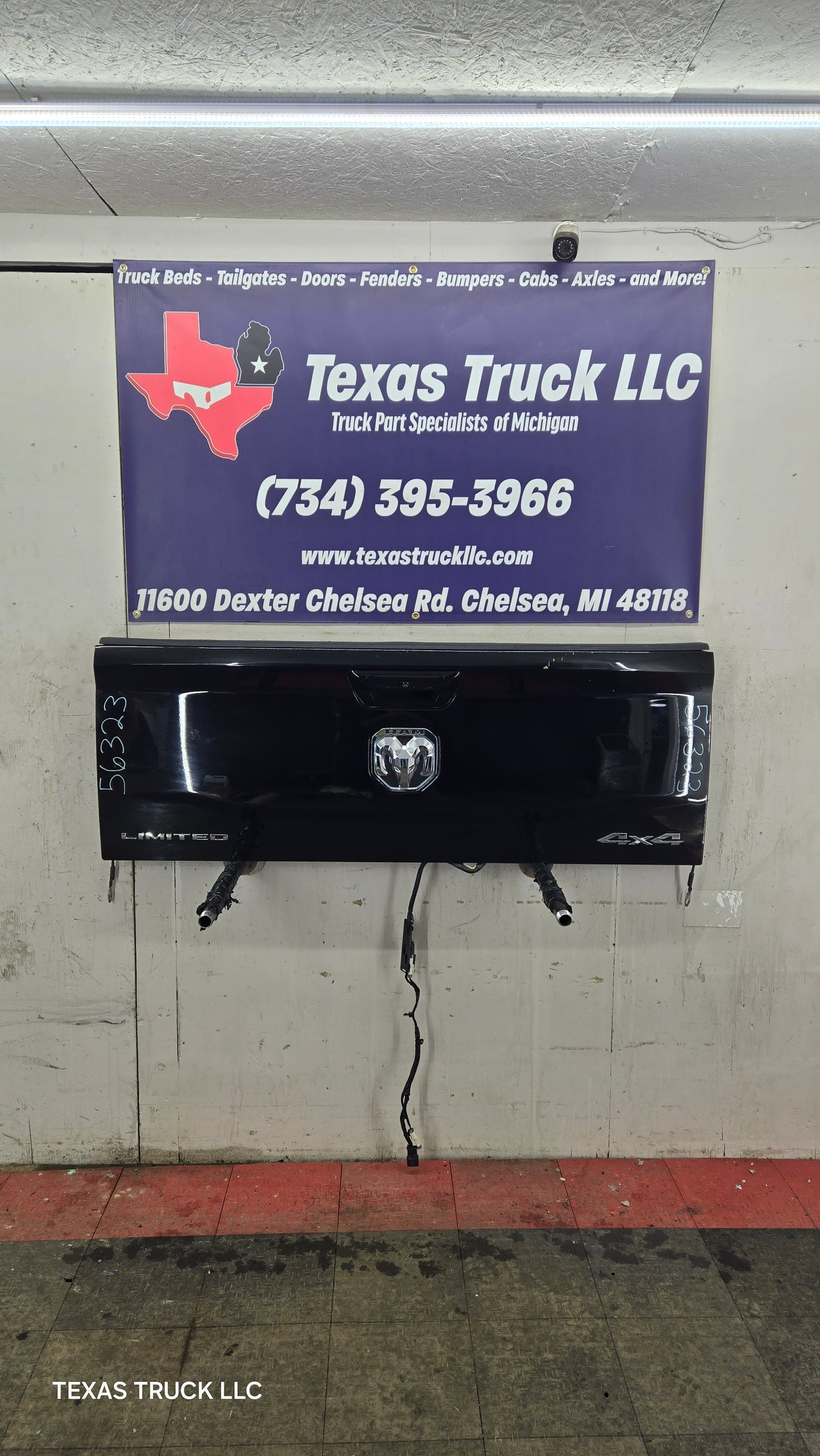 2019-2025 Dodge Ram 2500 3500 4500 5th Gen Tailgate - Black