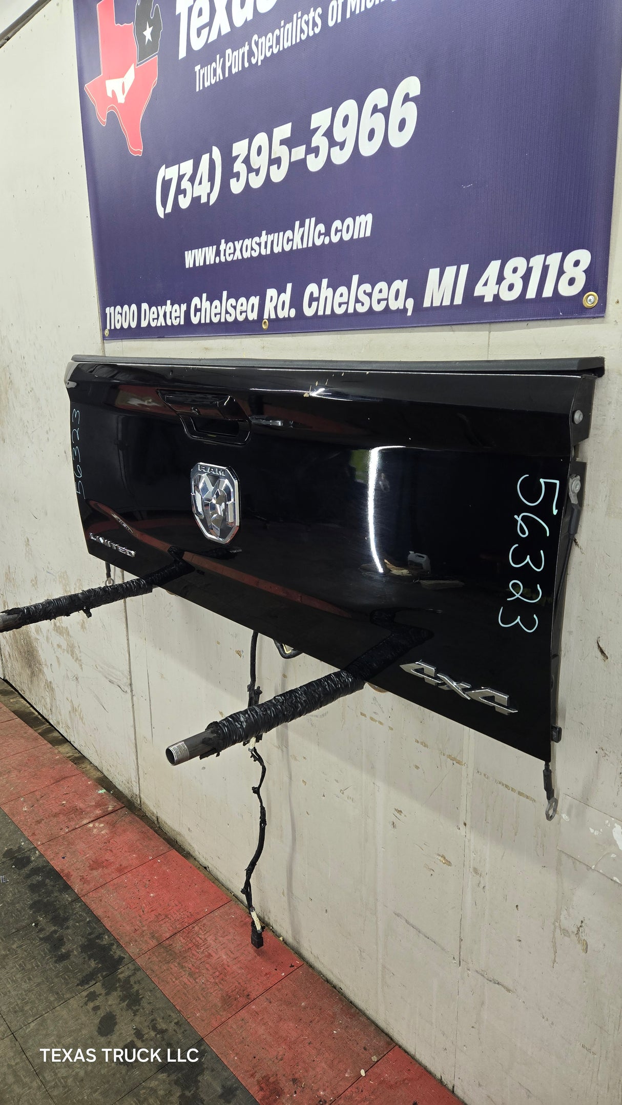 2019-2025 Dodge Ram 2500 3500 4500 5th Gen Tailgate - Black