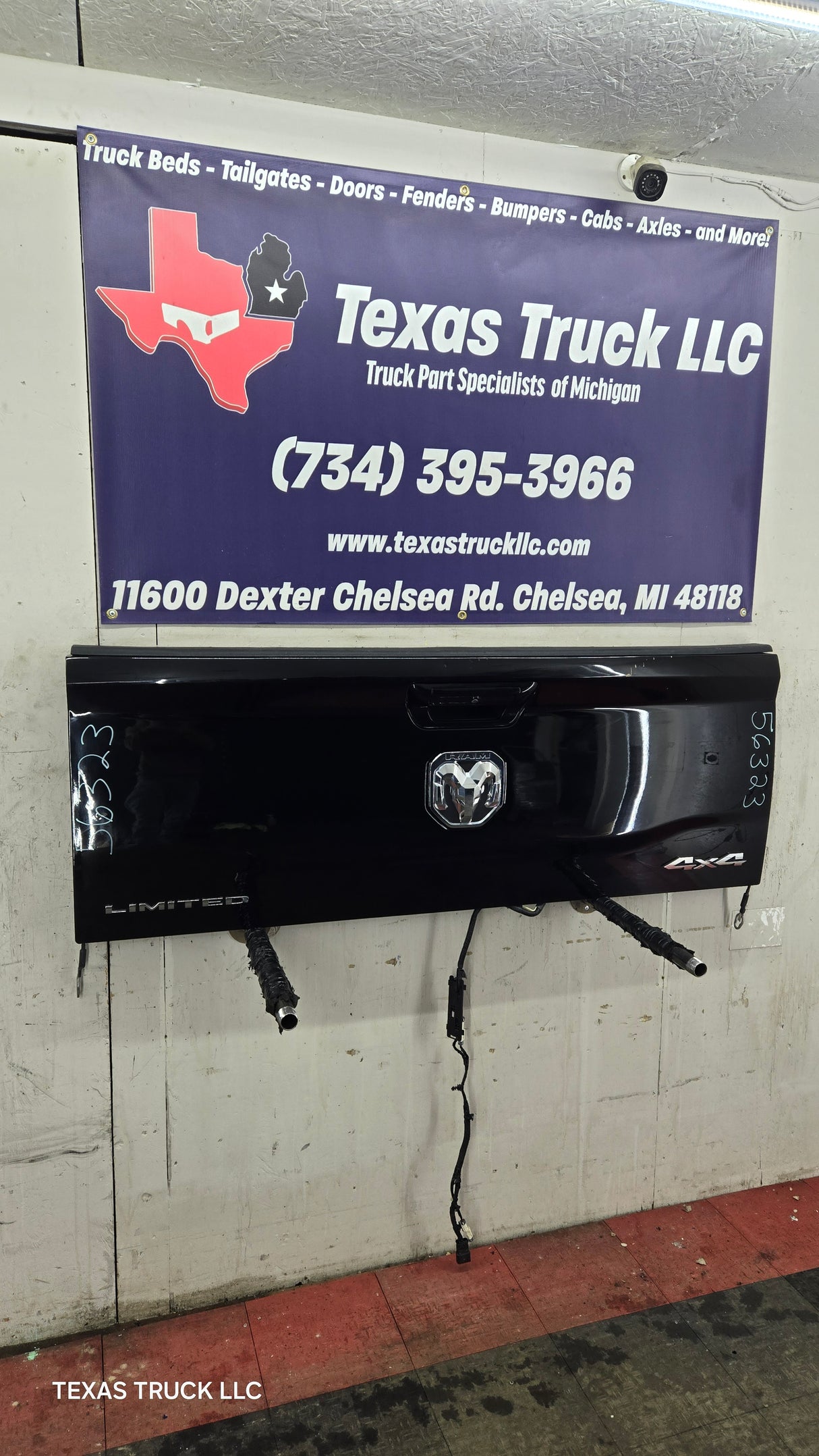 2019-2025 Dodge Ram 2500 3500 4500 5th Gen Tailgate - Black