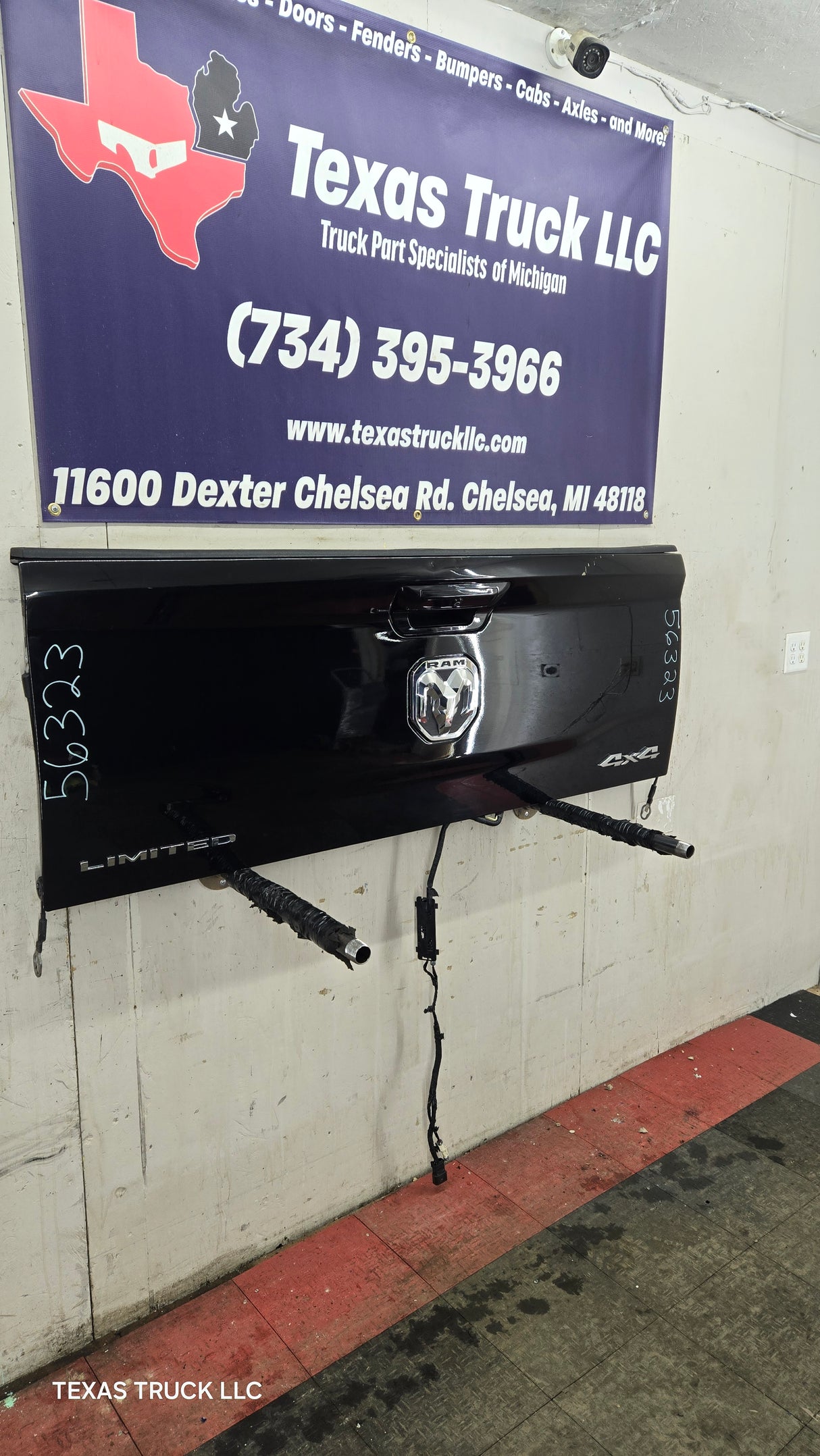 2019-2025 Dodge Ram 2500 3500 4500 5th Gen Tailgate - Black