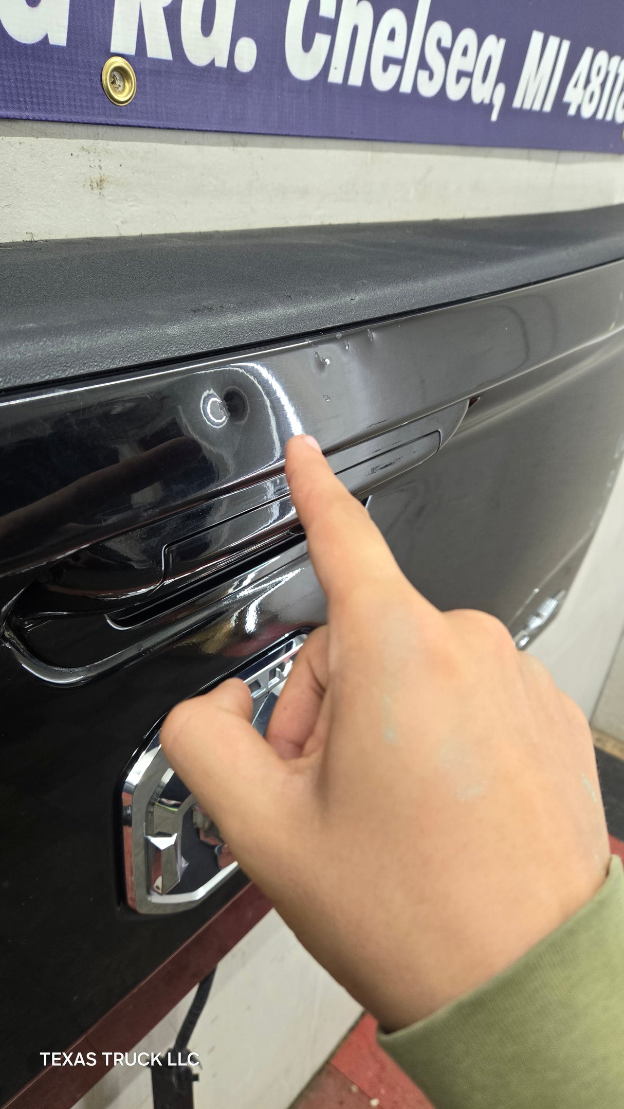 2019-2025 Dodge Ram 2500 3500 4500 5th Gen Tailgate - Black