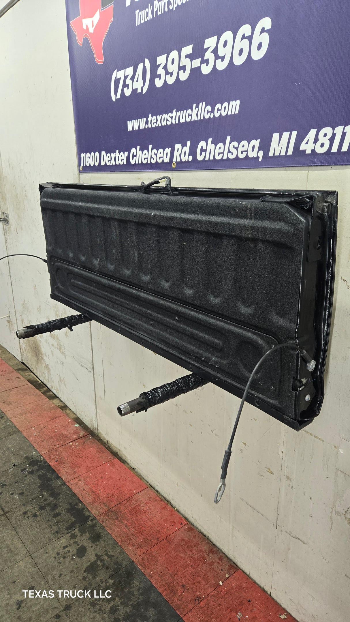 2019-2025 Dodge Ram 2500 3500 4500 5th Gen Tailgate - Black