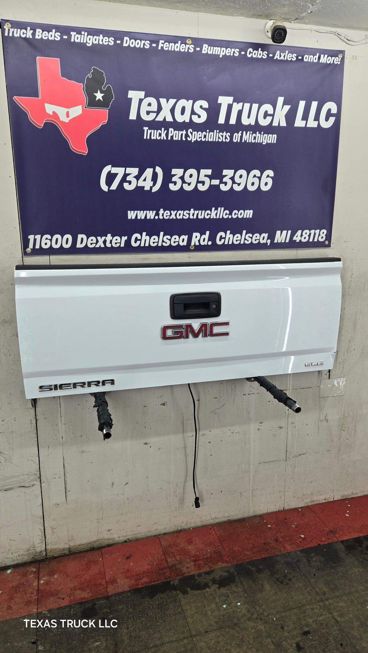 2014-2019 Chevrolet Silverado / GMC Sierra 1500 2500 3500 HD Tailgate