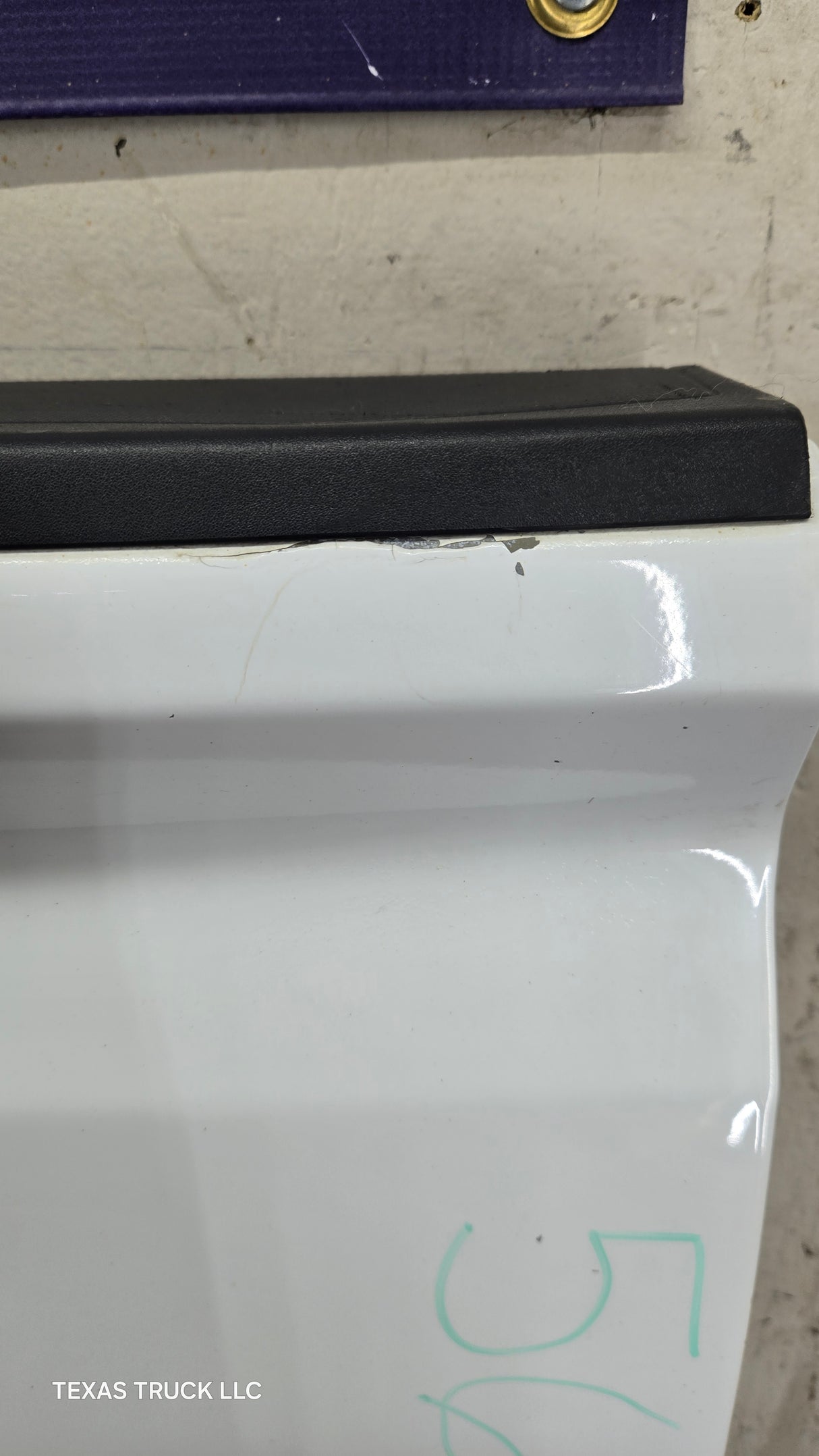 2014-2019 Chevrolet Silverado / GMC Sierra 1500 2500 3500 HD Tailgate