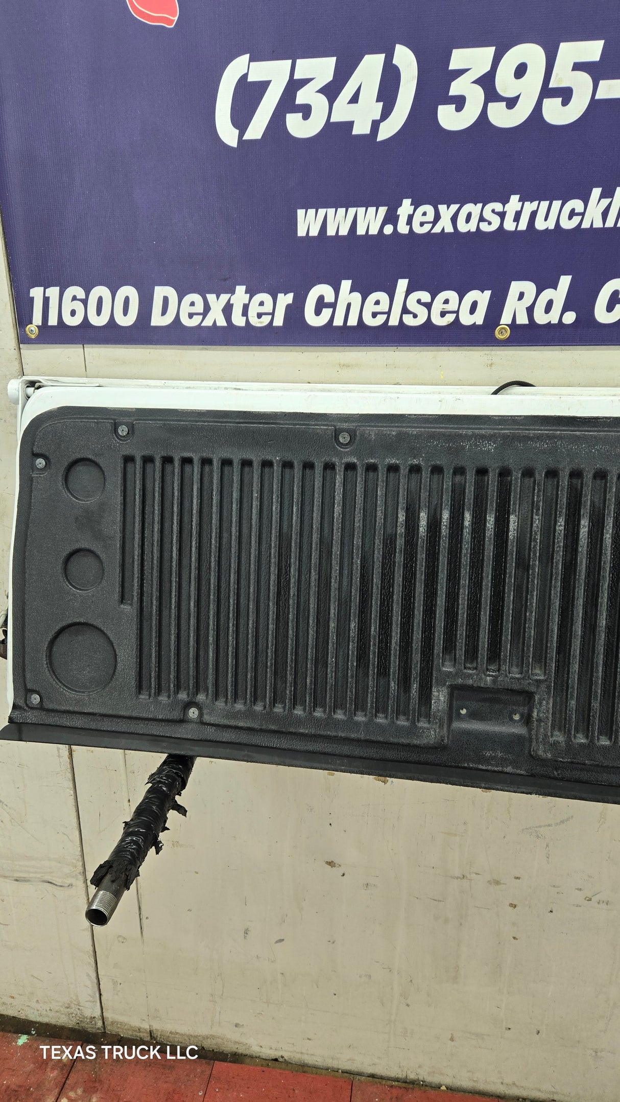 2014-2019 Chevrolet Silverado / GMC Sierra 1500 2500 3500 HD Tailgate