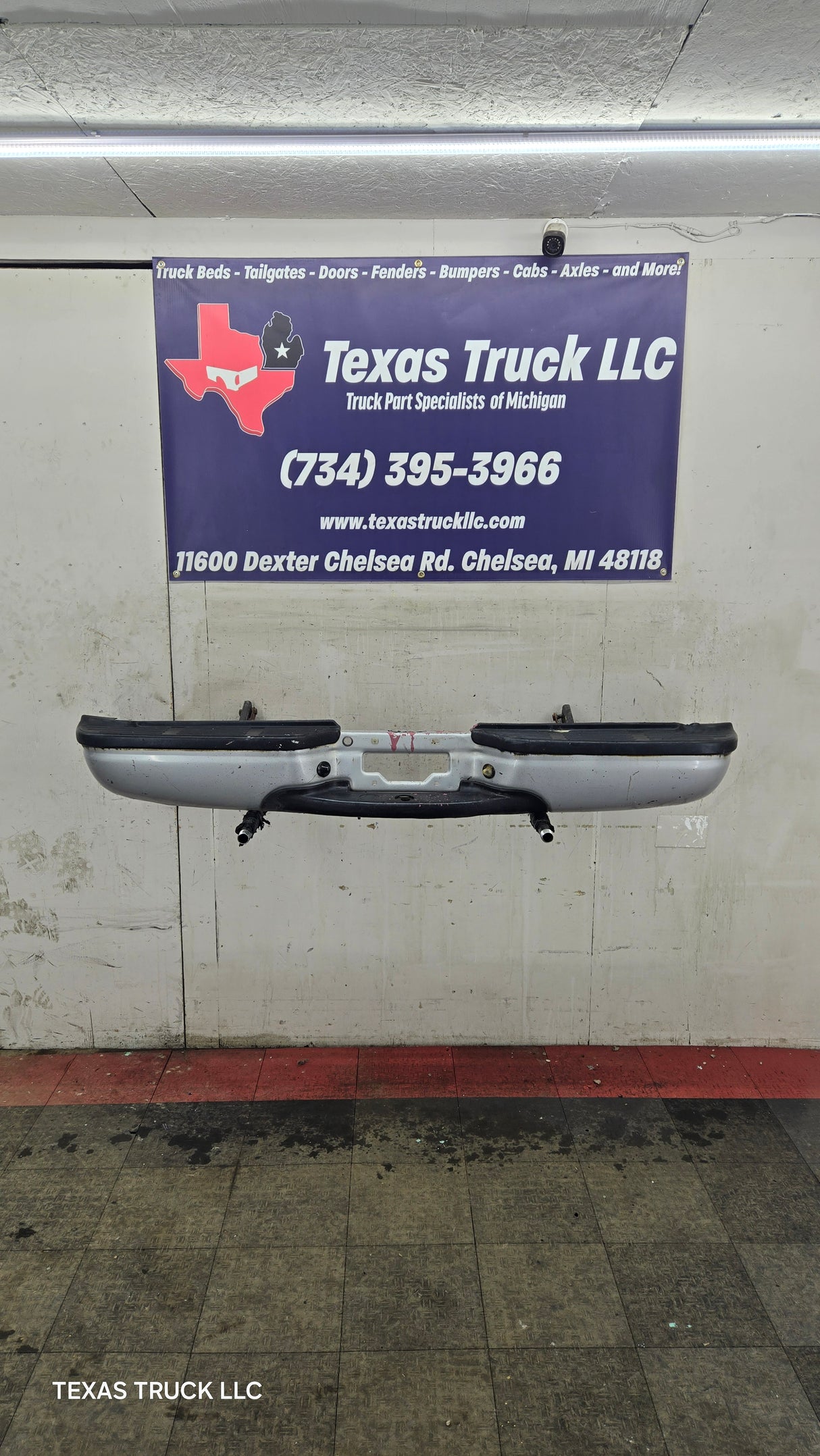 1999-2007 Ford Super Duty F250 F350 F450 F550 Rear Bumper