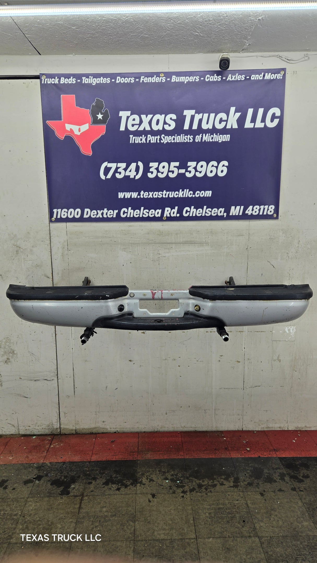 1999-2007 Ford Super Duty F250 F350 F450 F550 Rear Bumper