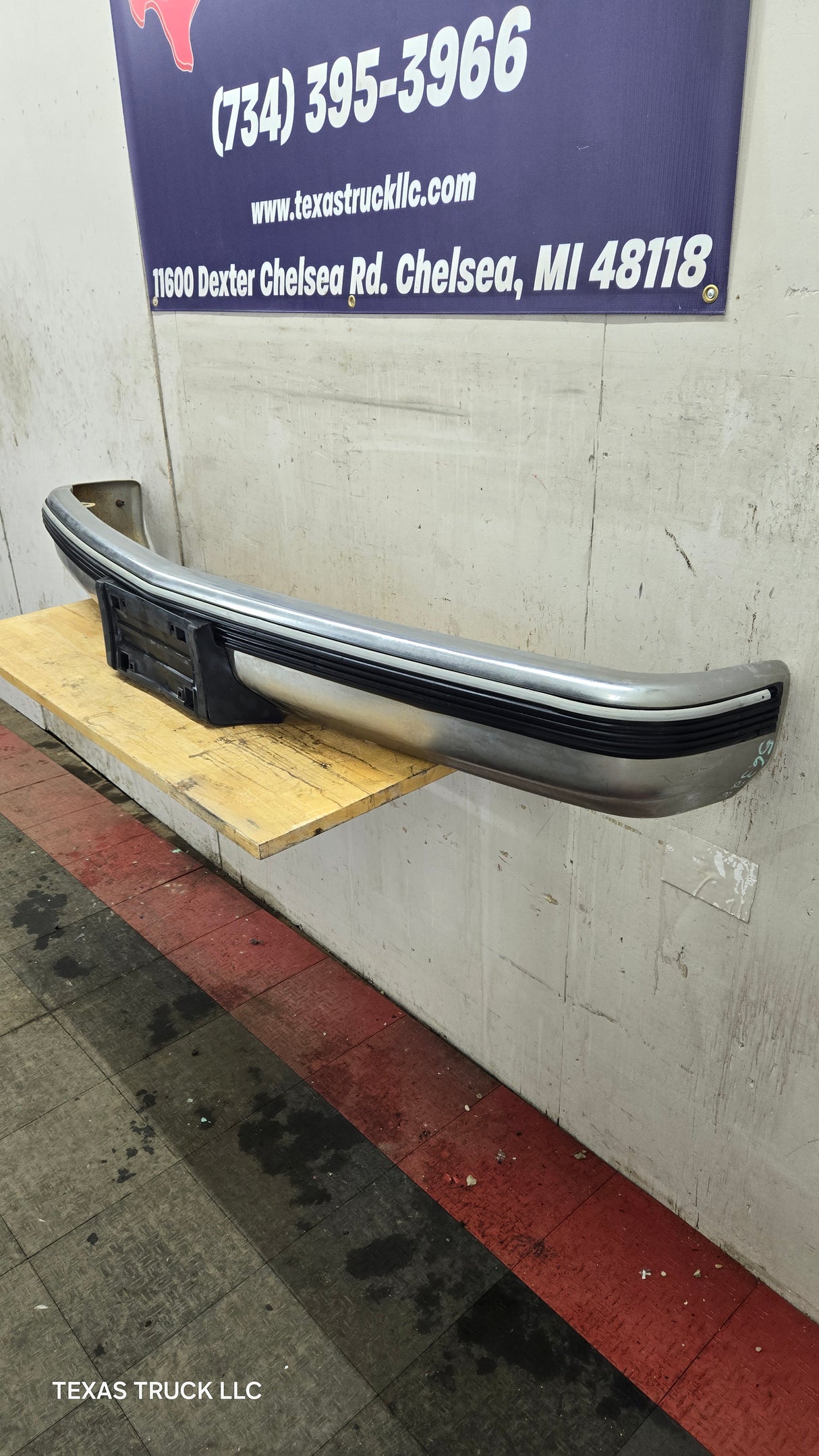 1988-1998 Chevrolet / GMC 1500 2500 3500 Front Bumper