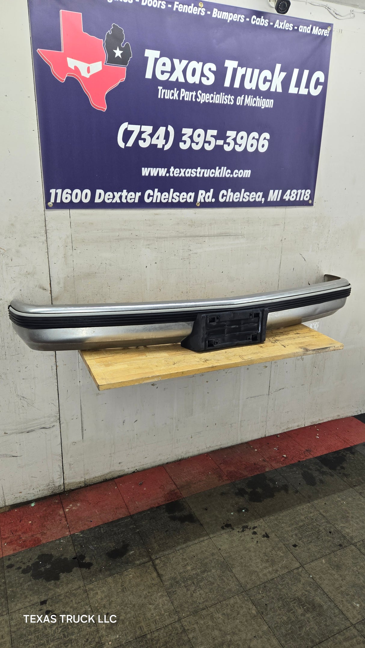 1988-1998 Chevrolet / GMC 1500 2500 3500 Front Bumper