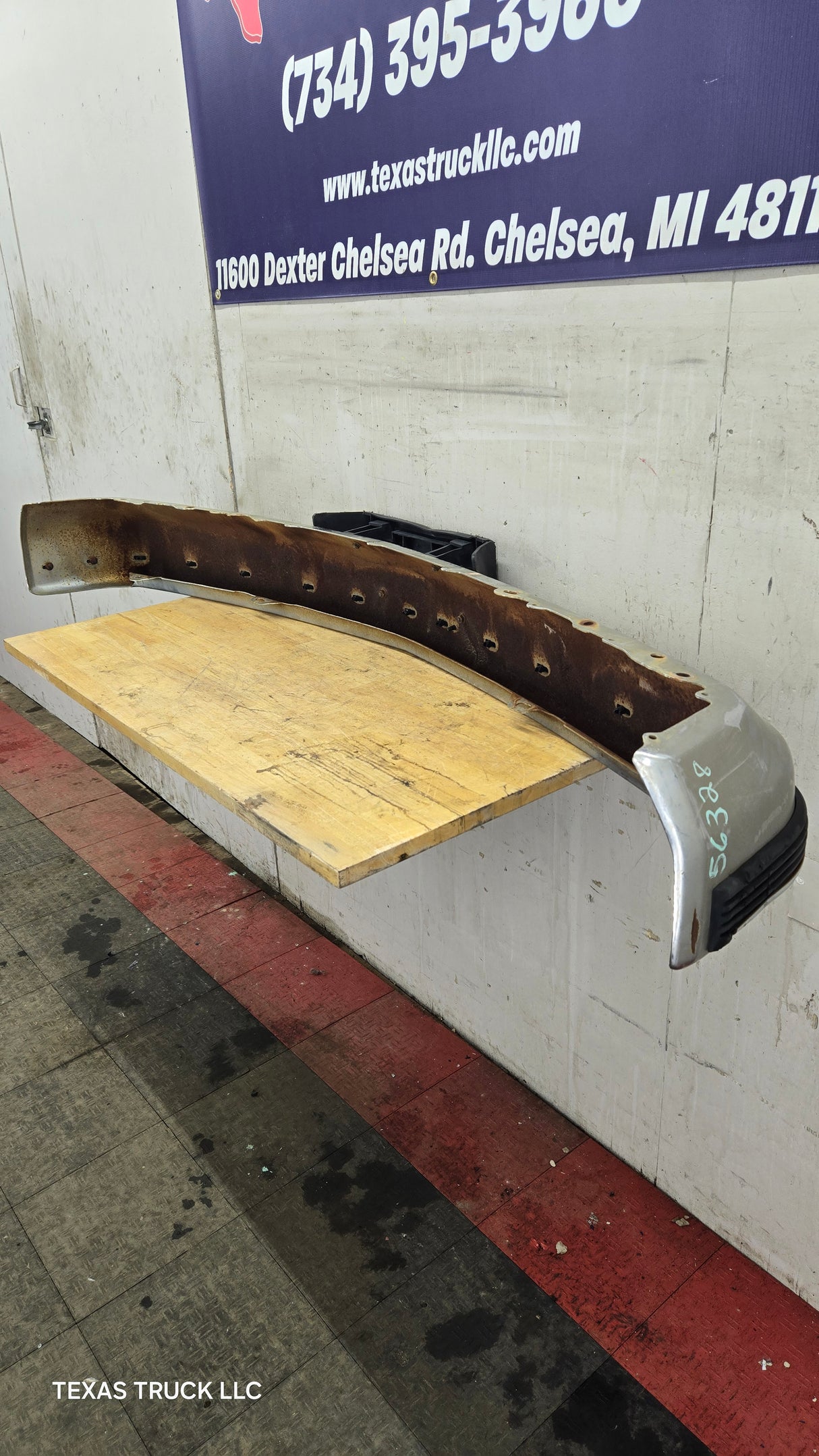 1988-1998 Chevrolet / GMC 1500 2500 3500 Front Bumper