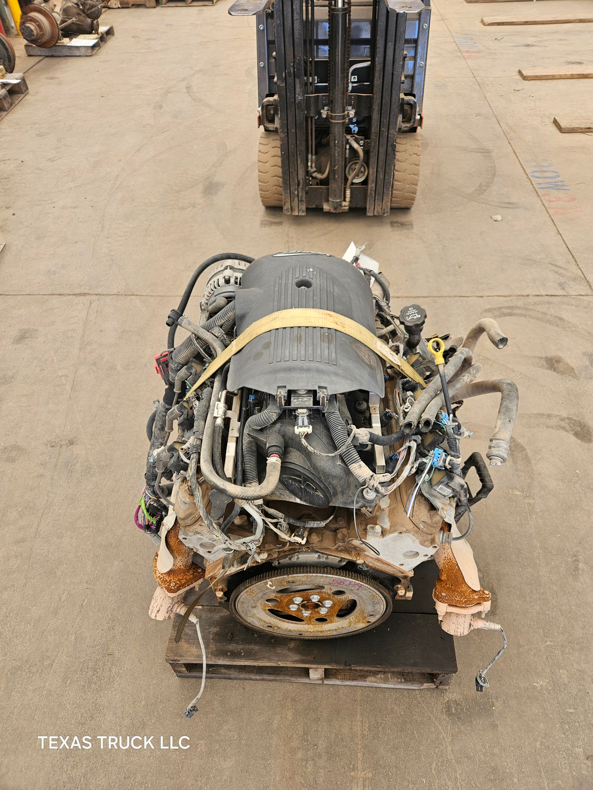 2005 Chevrolet Silverado / GMC Sierra 1500 4.8L engine 164k Miles Runs Rough