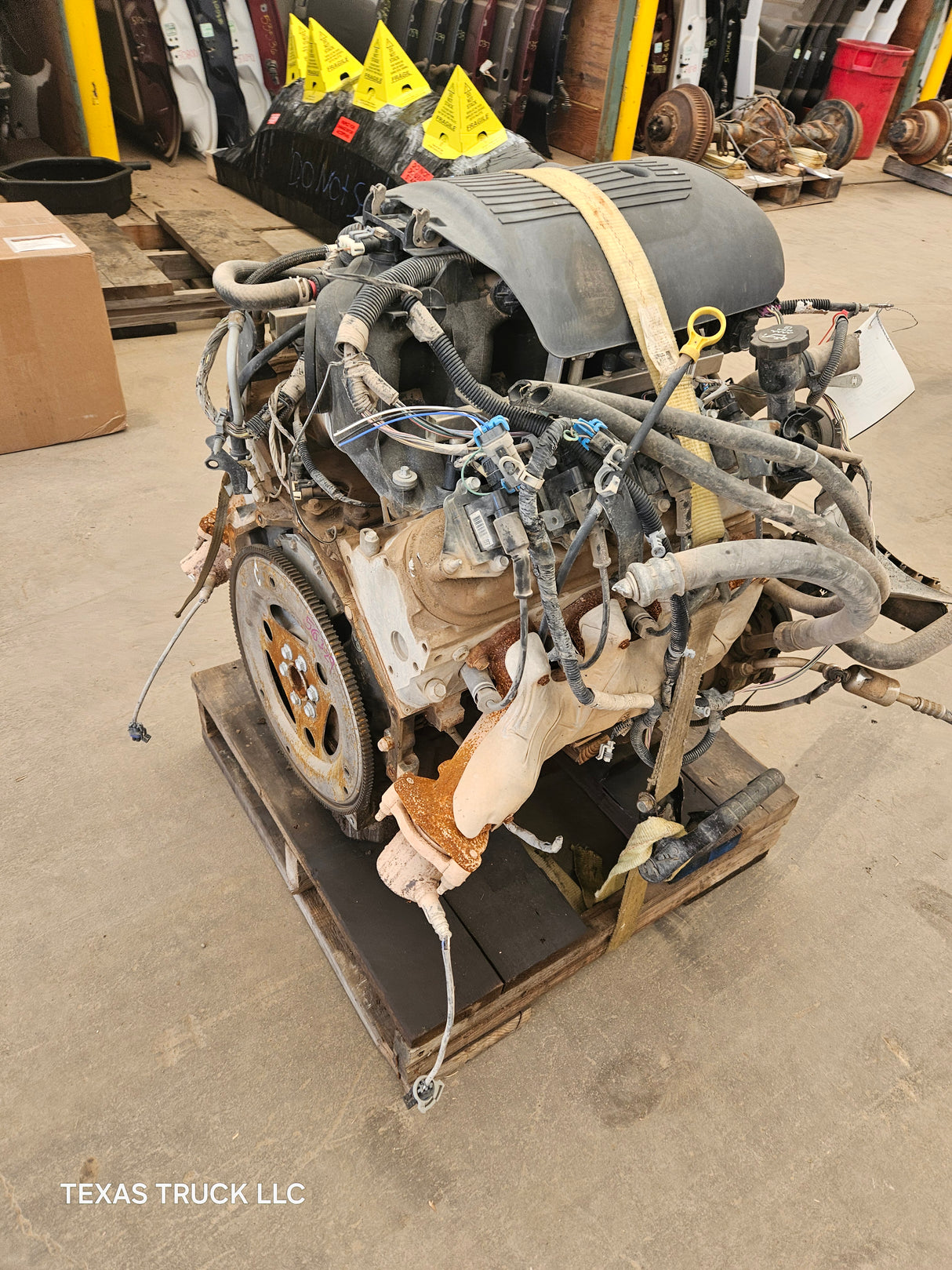 2005 Chevrolet Silverado / GMC Sierra 1500 4.8L engine 164k Miles Runs Rough