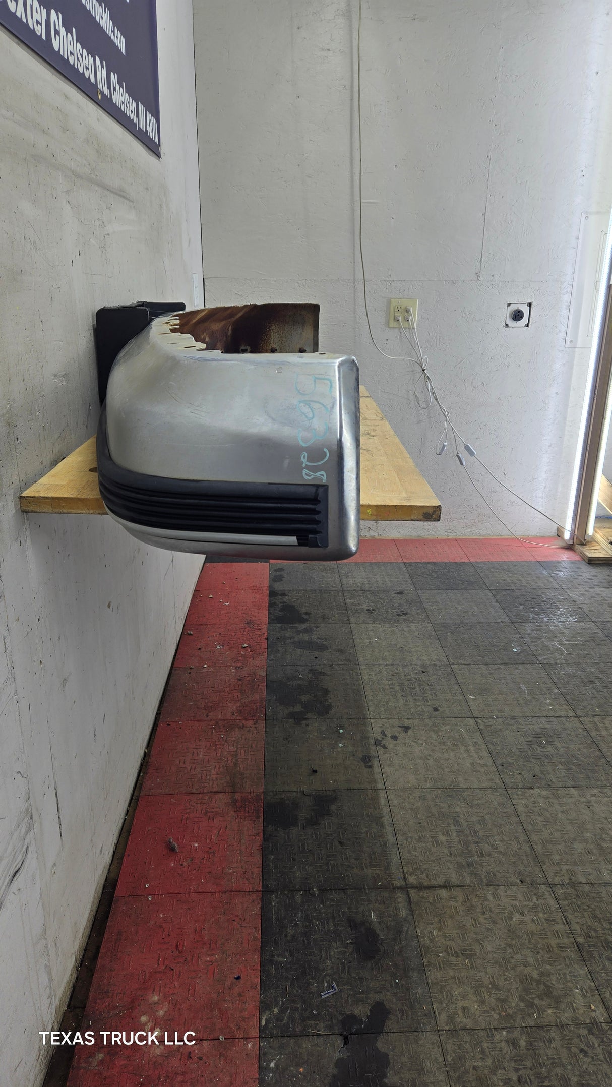 1988-1998 Chevrolet / GMC 1500 2500 3500 Front Bumper