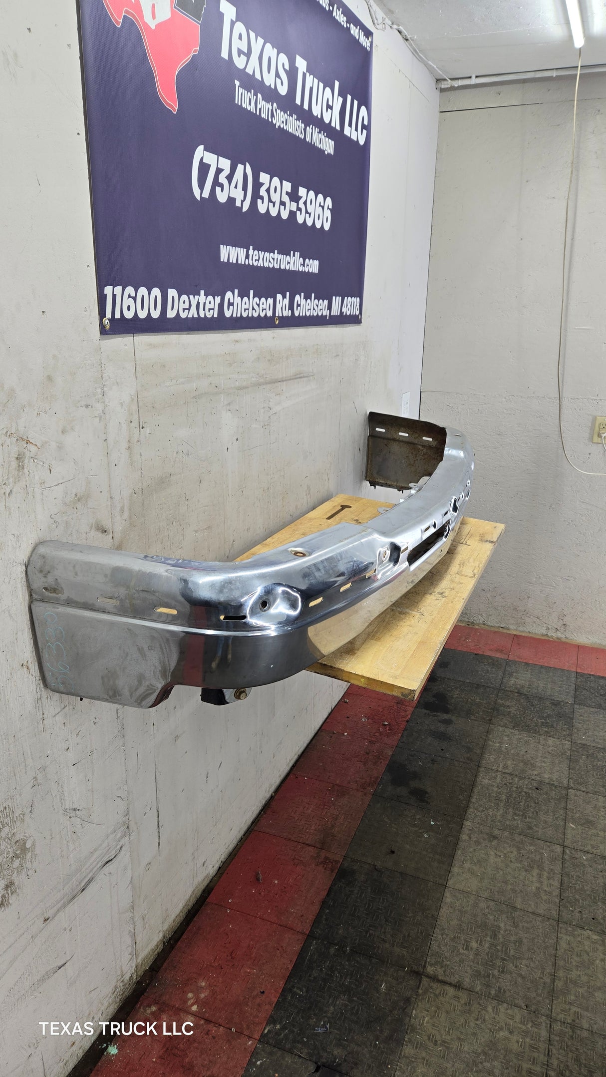 2003-2007 Chevrolet Silverado 1500 'Cateye' Front Bumper