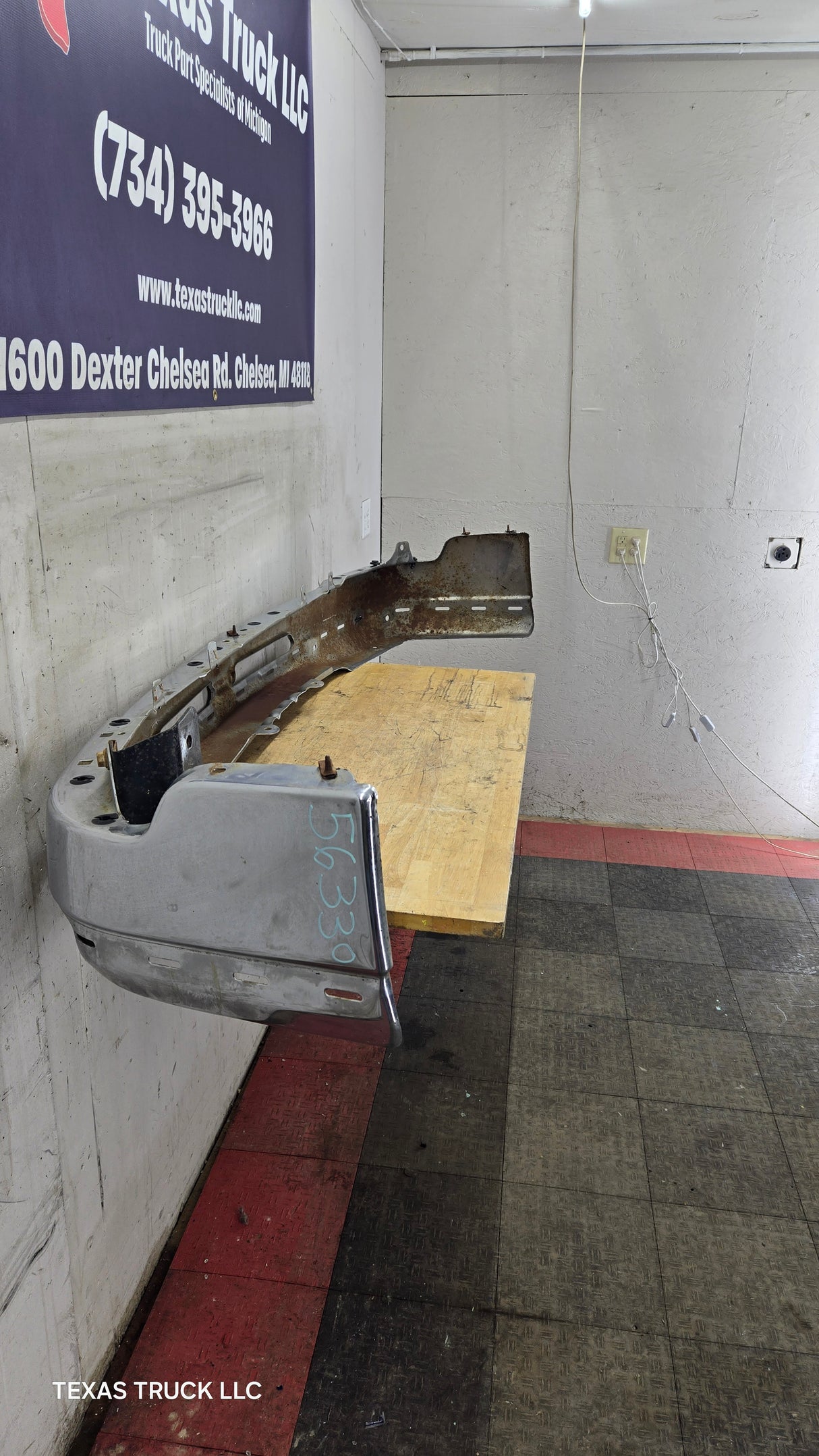 2003-2007 Chevrolet Silverado 1500 'Cateye' Front Bumper