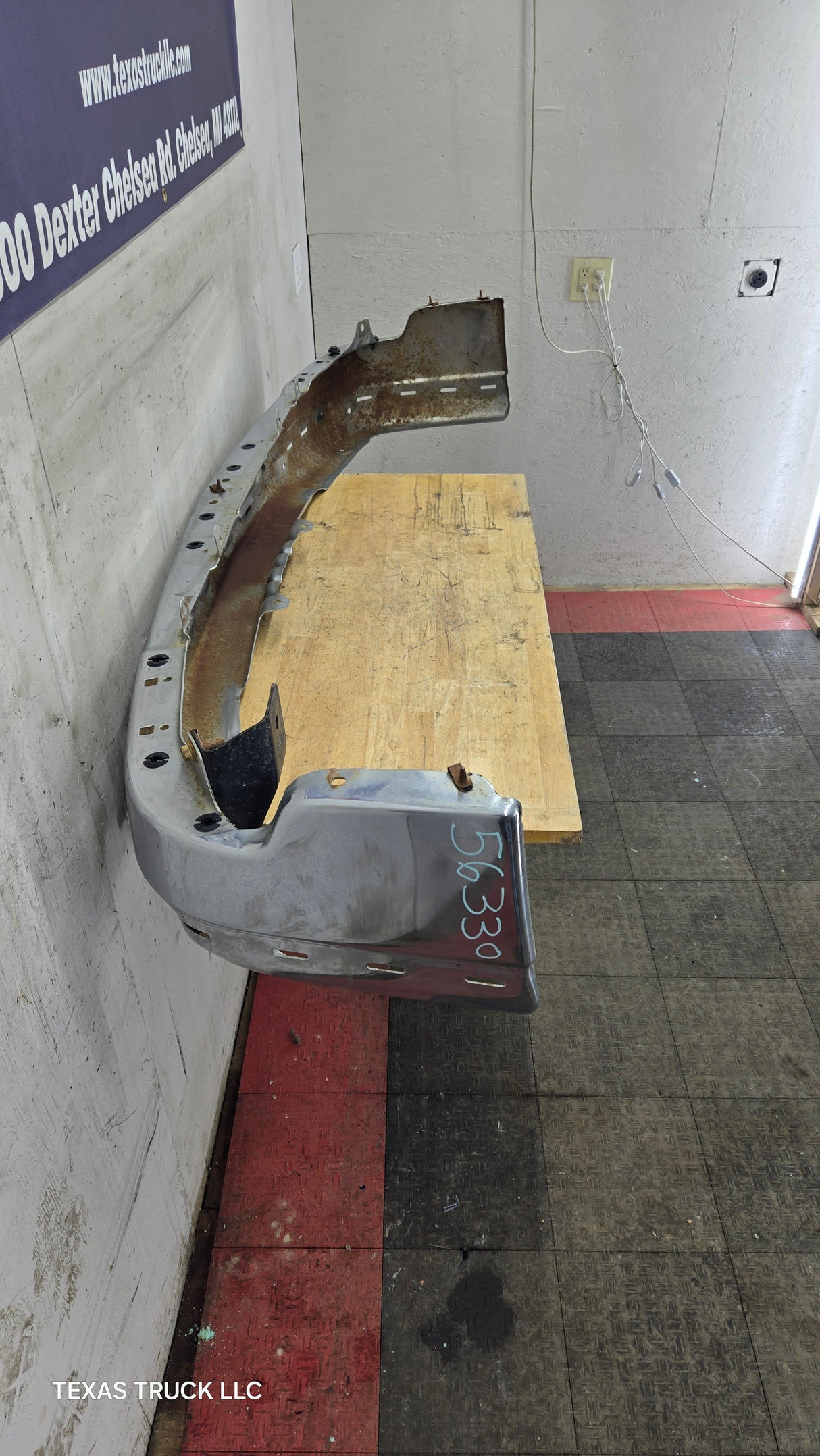 2003-2007 Chevrolet Silverado 1500 'Cateye' Front Bumper