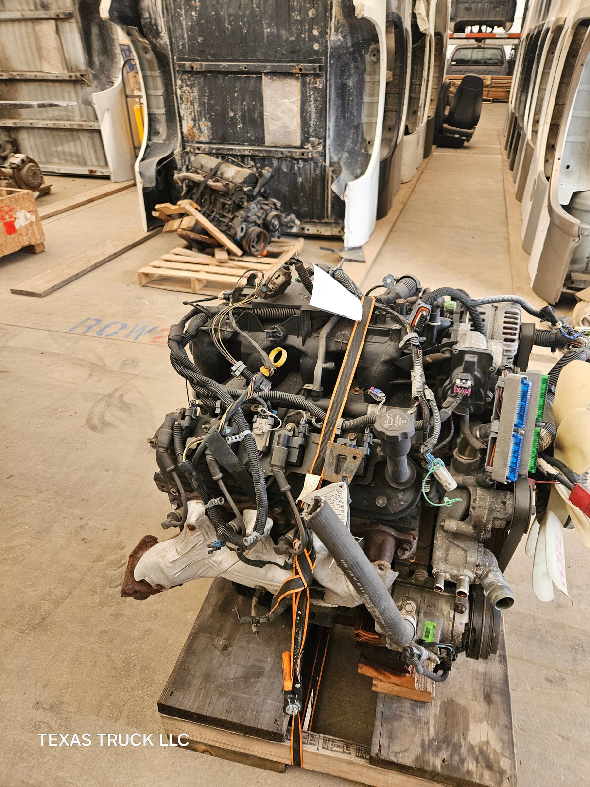 2006 Chevrolet GMC 2500 2500HD 3500HD 6.0L Engine LS Vortec Gas Engine 210k Miles Runs Rough
