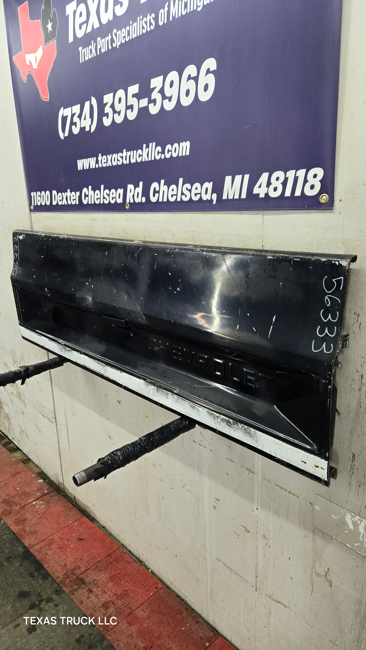 1973-1987 Chevrolet / GMC Square Body Tailgate C10 C15 C20 C25 C35 K10 K15 K20 K25 K35