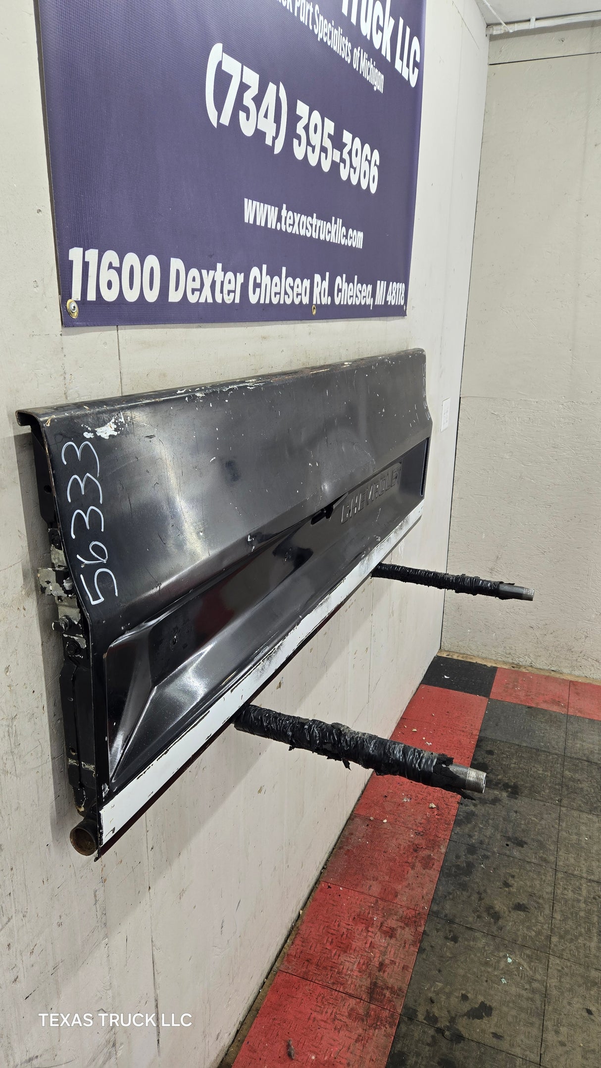 1973-1987 Chevrolet / GMC Square Body Tailgate C10 C15 C20 C25 C35 K10 K15 K20 K25 K35