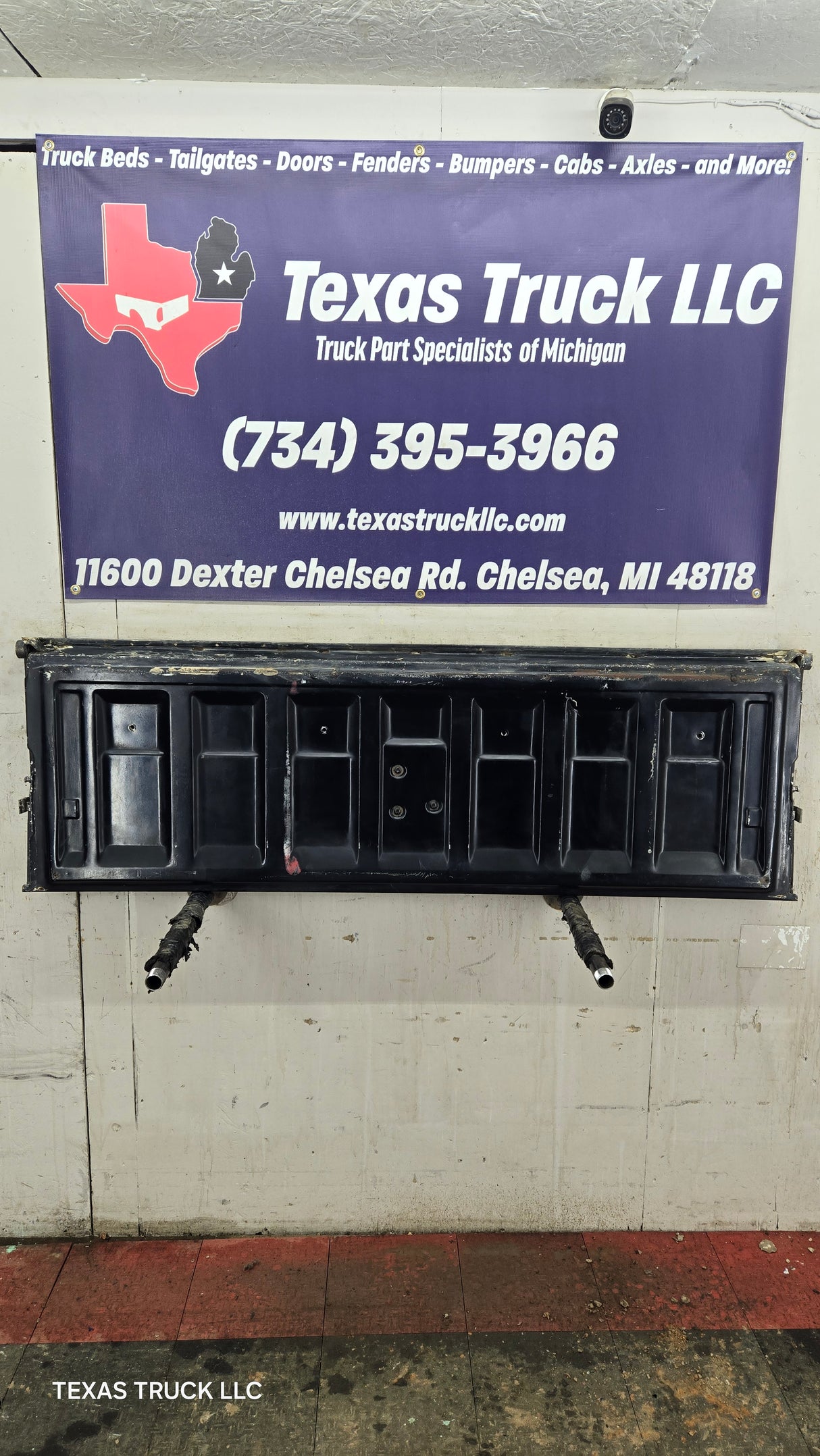 1973-1987 Chevrolet / GMC Square Body Tailgate C10 C15 C20 C25 C35 K10 K15 K20 K25 K35