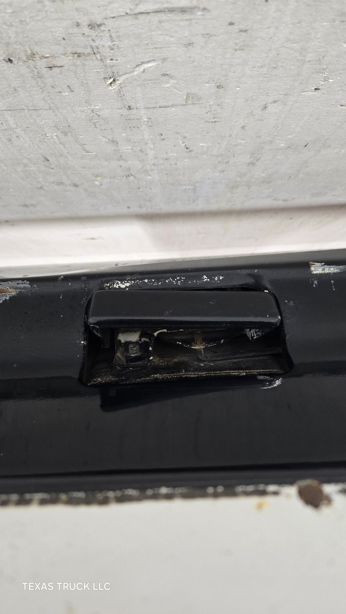 1973-1987 Chevrolet / GMC Square Body Tailgate C10 C15 C20 C25 C35 K10 K15 K20 K25 K35