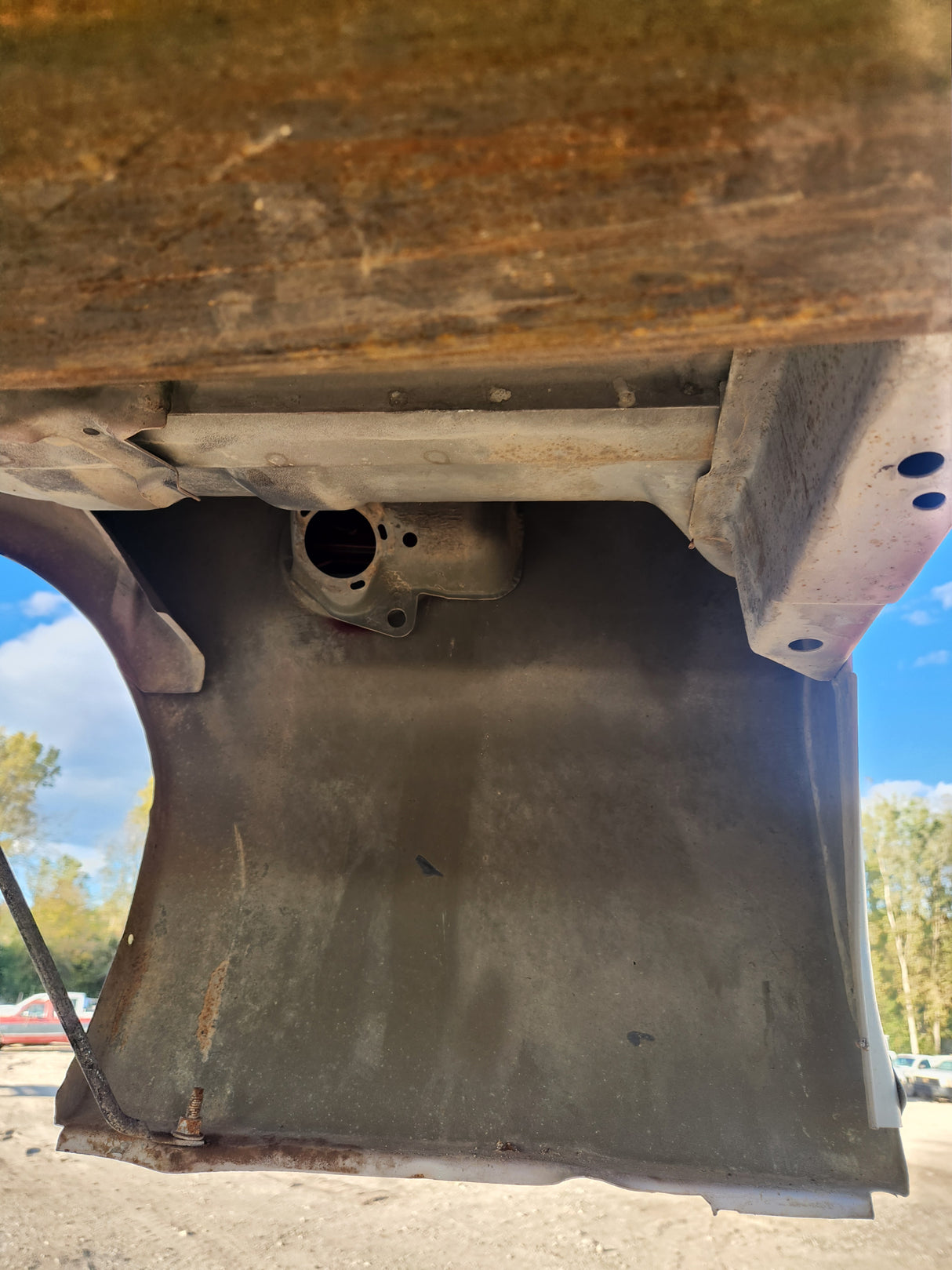 1999-2010 Ford Super Duty F250 F350 6' 9" Short Truck Bed