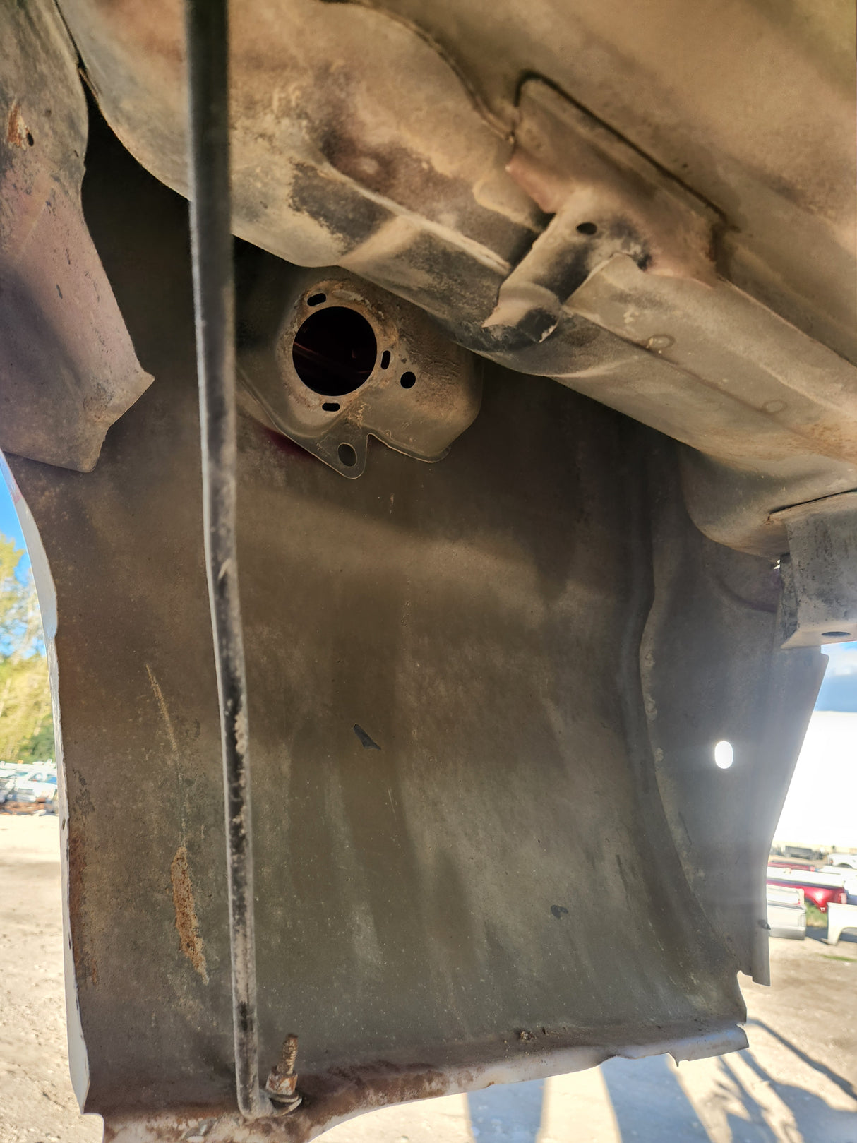 1999-2010 Ford Super Duty F250 F350 6' 9" Short Truck Bed