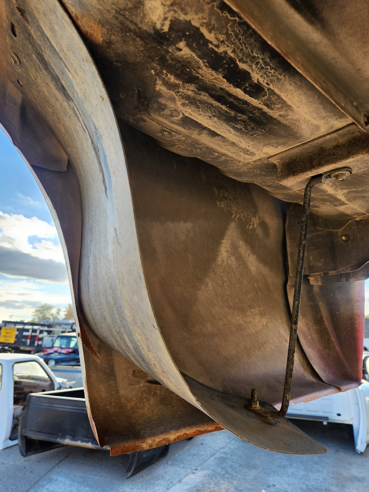 1999-2010 Ford Super Duty F250 F350 6' 9" Short Truck Bed