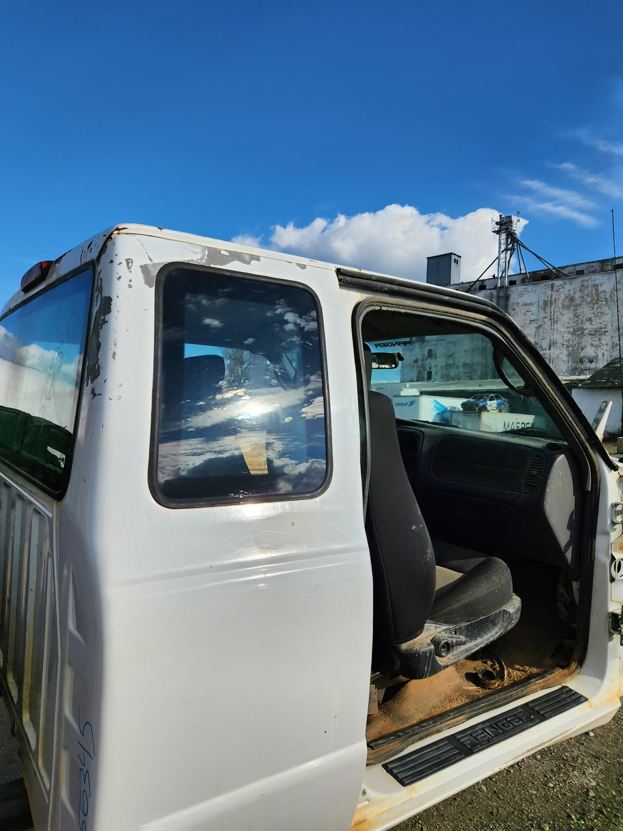 2000-2011 Ford Ranger Extended Cab