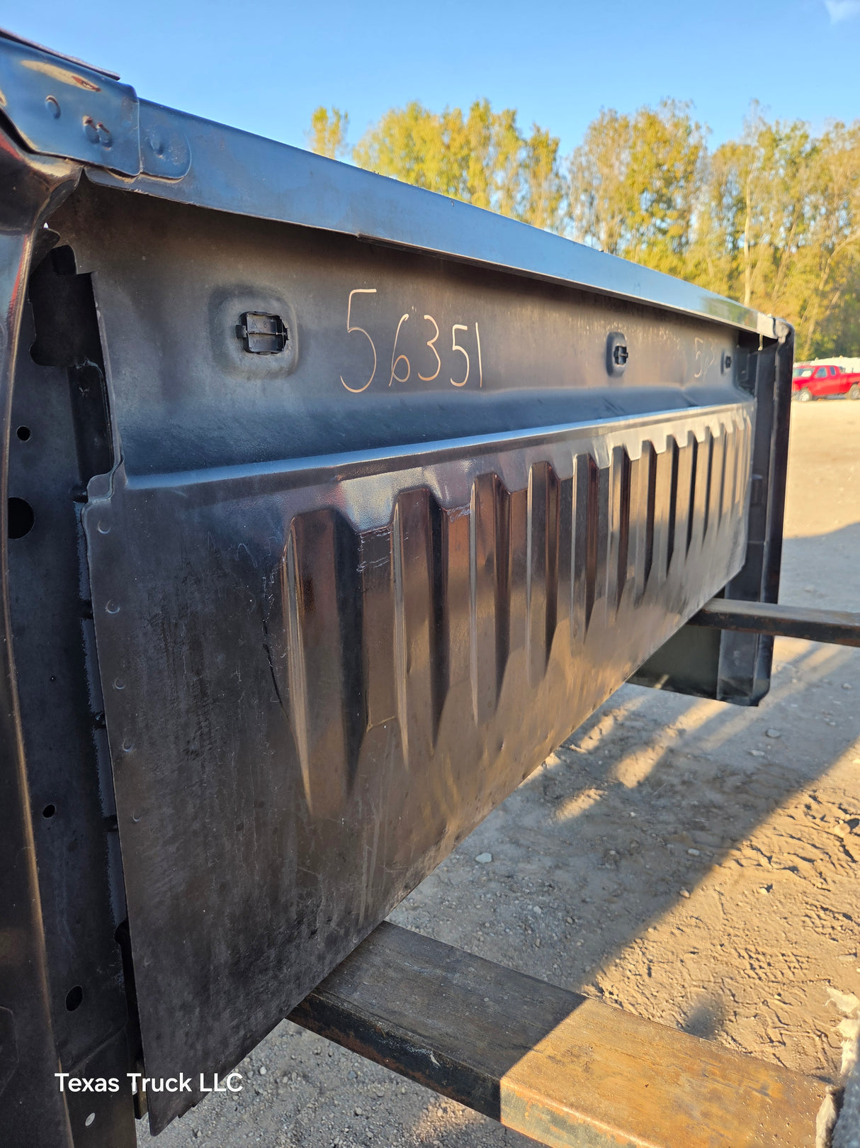 2007-2013 Chevrolet Silverado 1500 2500 3500 HD 6' 6" Short Truck Bed - Black