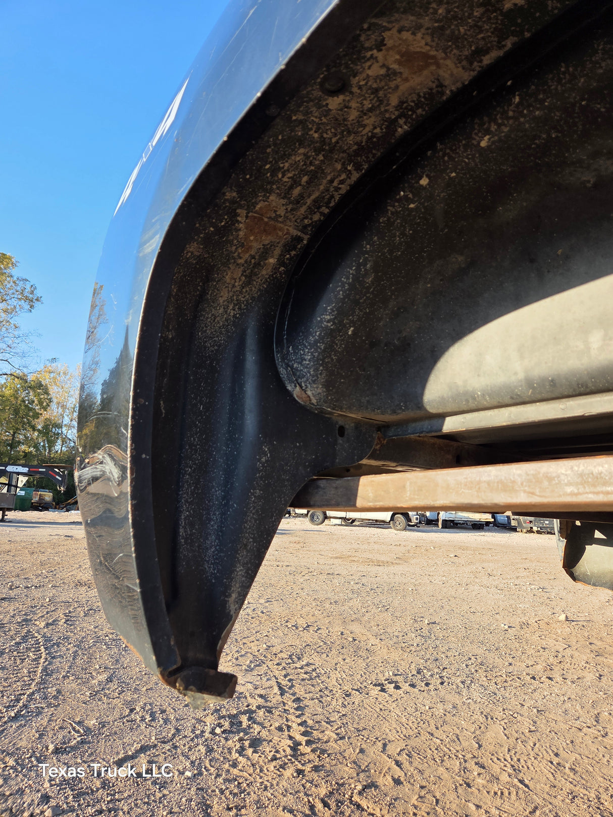 2007-2013 Chevrolet Silverado 1500 2500 3500 HD 6' 6" Short Truck Bed - Black