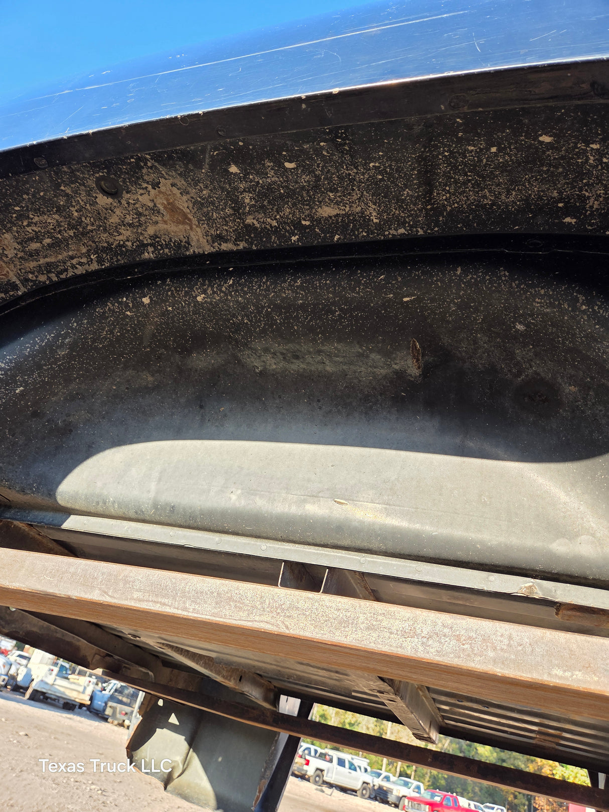 2007-2013 Chevrolet Silverado 1500 2500 3500 HD 6' 6" Short Truck Bed - Black