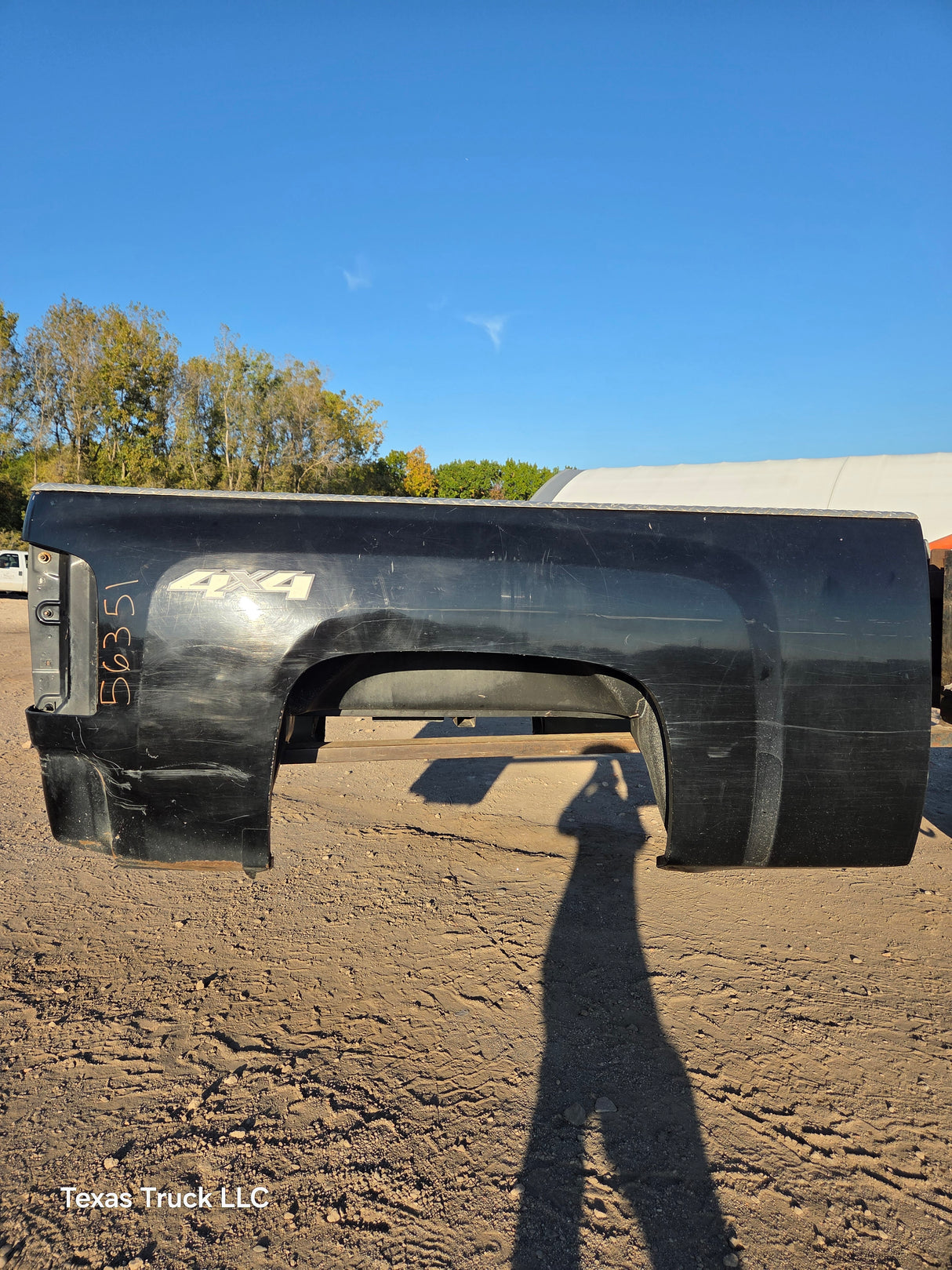 2007-2013 Chevrolet Silverado 1500 2500 3500 HD 6' 6" Short Truck Bed - Black