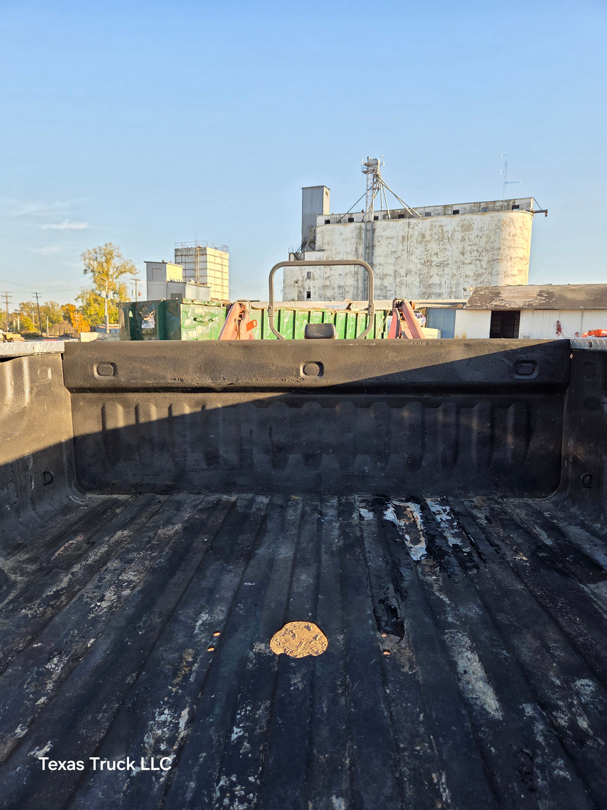 2007-2013 Chevrolet Silverado 1500 2500 3500 HD 6' 6" Short Truck Bed - Black