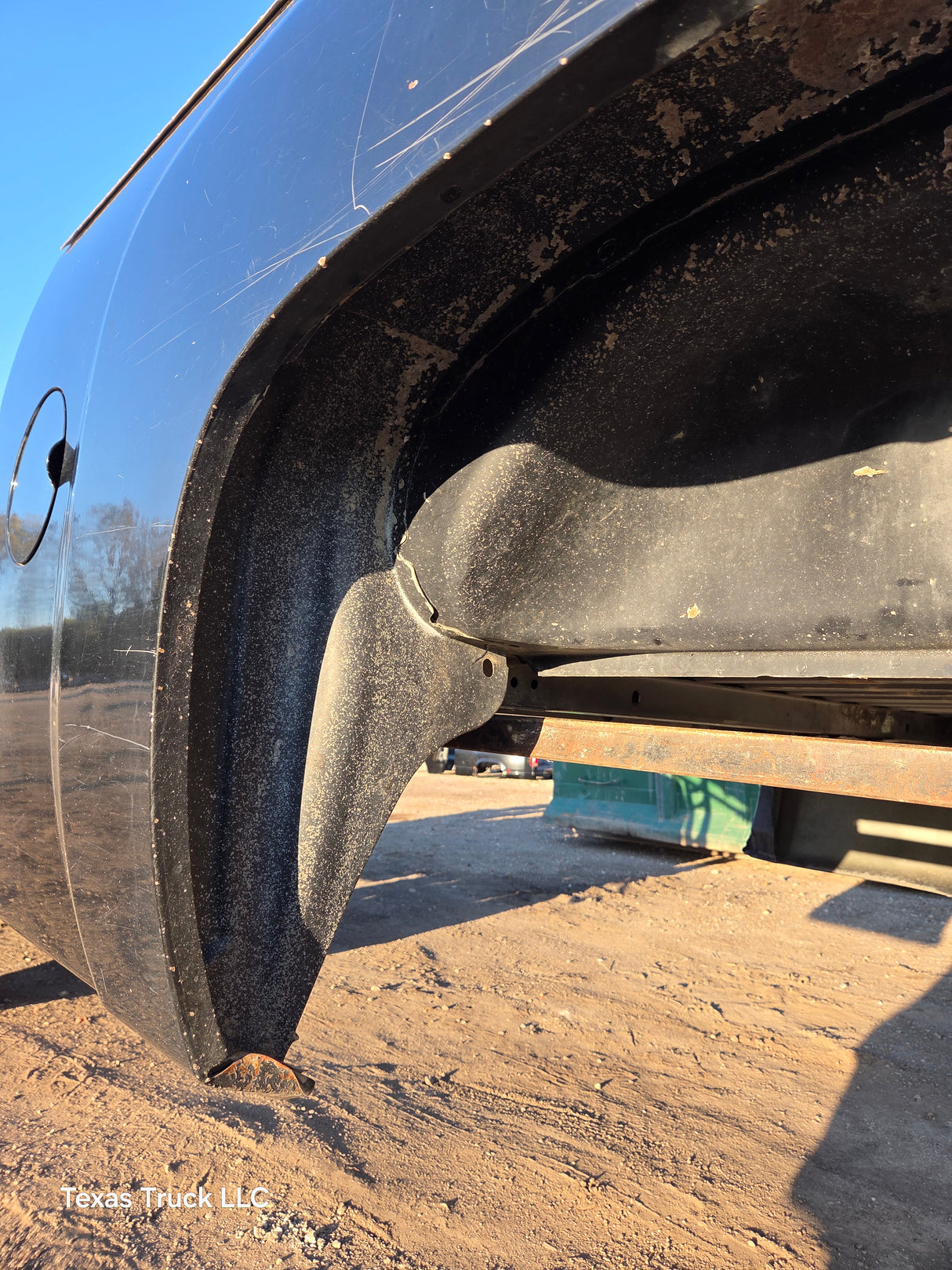 2007-2013 Chevrolet Silverado 1500 2500 3500 HD 6' 6" Short Truck Bed - Black