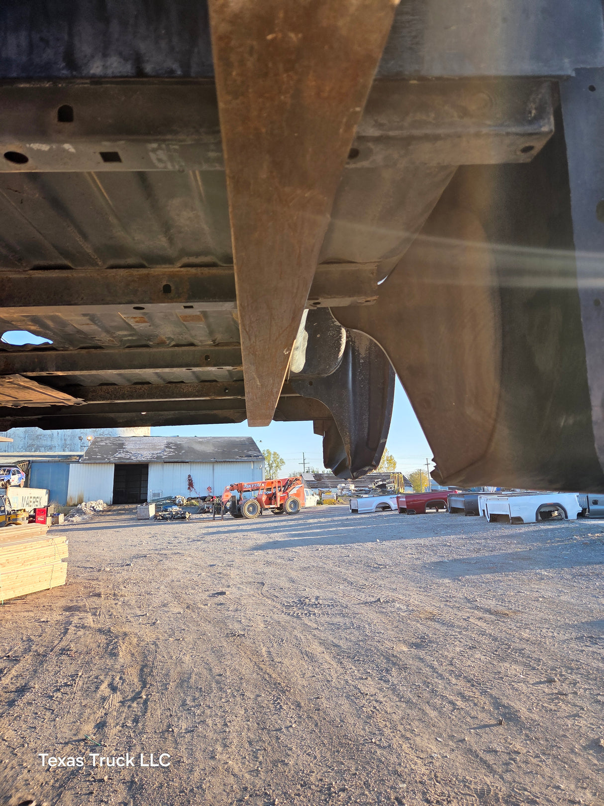 2007-2013 Chevrolet Silverado 1500 2500 3500 HD 6' 6" Short Truck Bed - Black