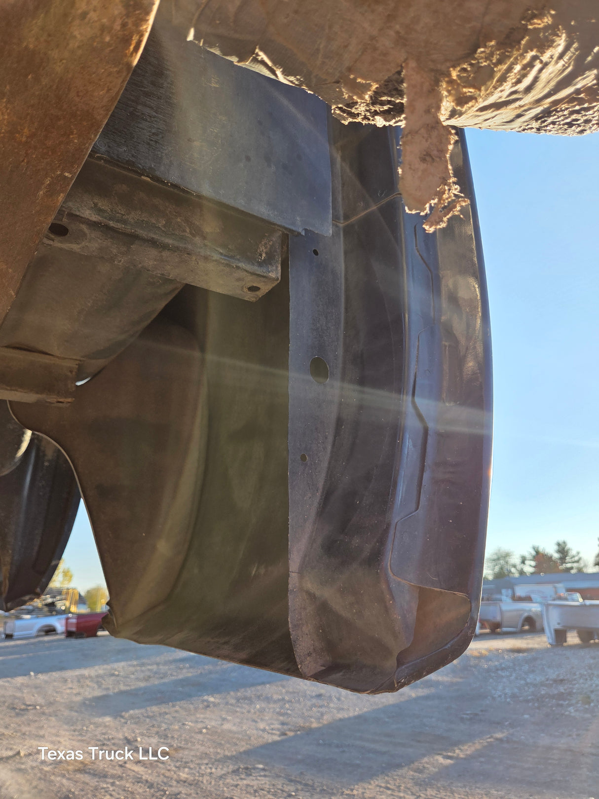 2007-2013 Chevrolet Silverado 1500 2500 3500 HD 6' 6" Short Truck Bed - Black