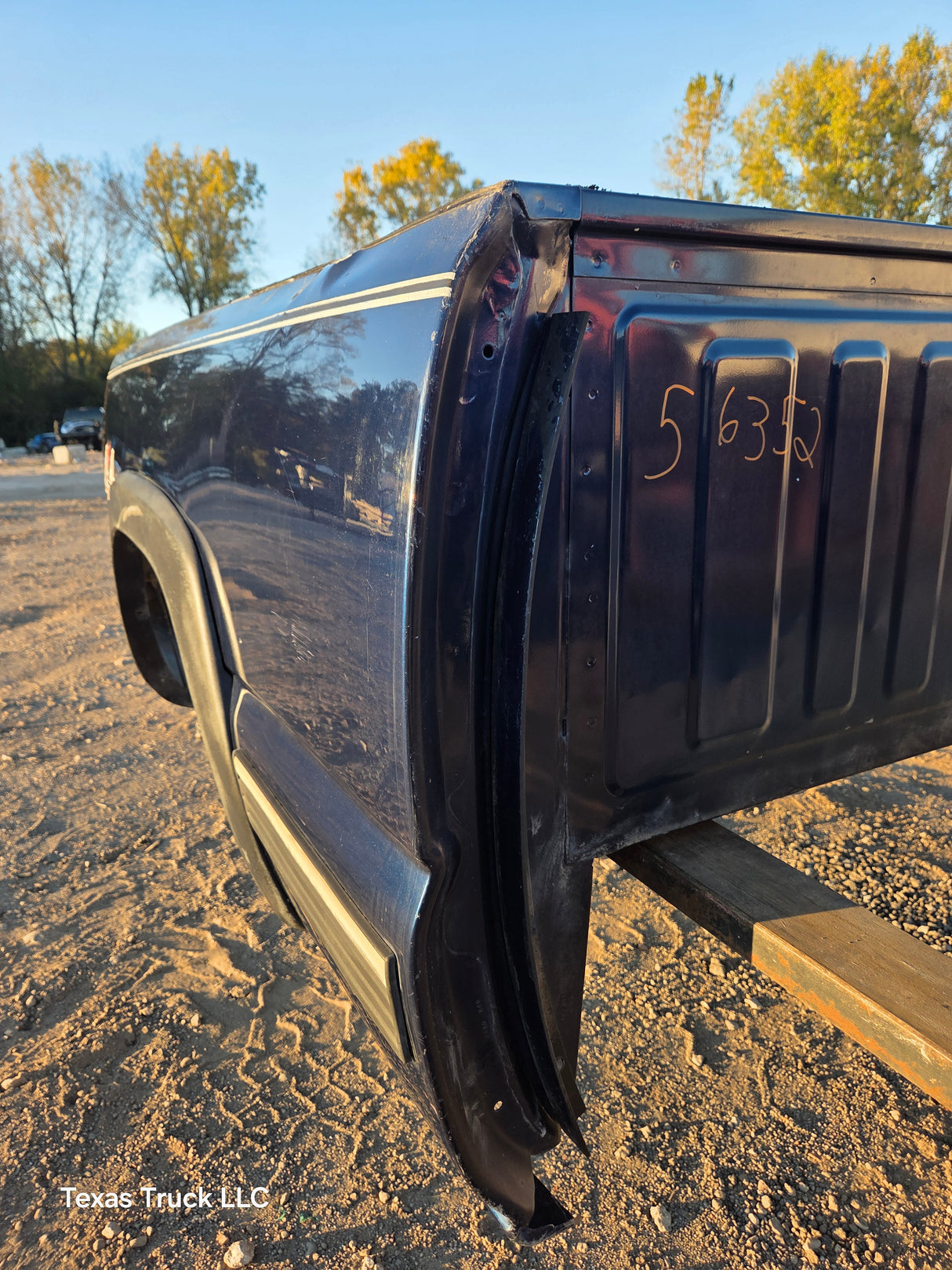 1999-2007 Chevrolet Silverado / GMC Sierra 6' 6" Short Truck Bed