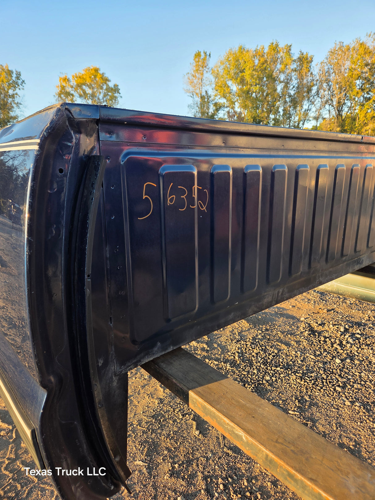 1999-2007 Chevrolet Silverado / GMC Sierra 6' 6" Short Truck Bed